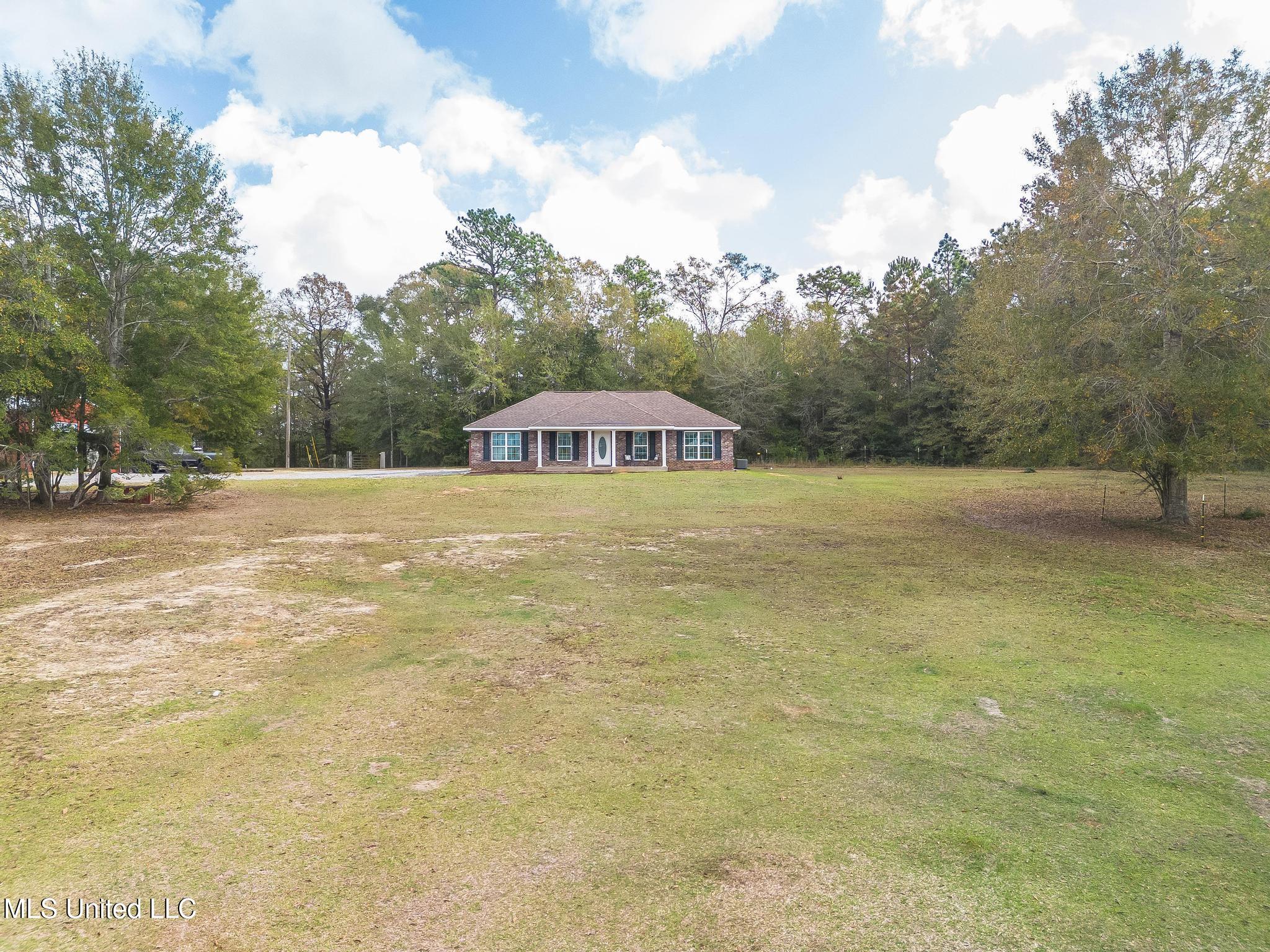 Saucier, Mississippi, 39574, United States, 3 Bedrooms Bedrooms, ,2 BathroomsBathrooms,Residential,For Sale,2001872