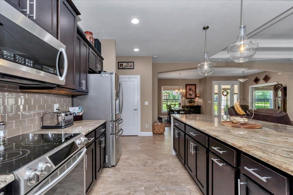 OCALA, Florida, 34476, United States, 3 Bedrooms Bedrooms, ,2 BathroomsBathrooms,Residential,For Sale,1901934