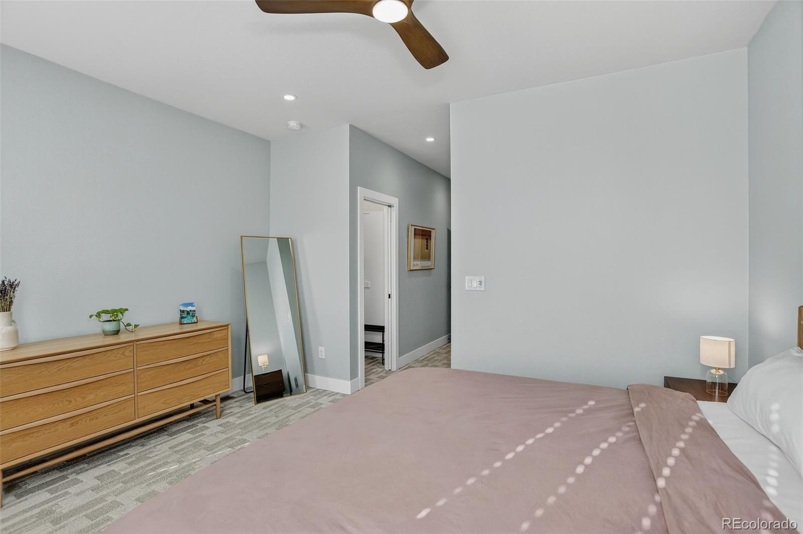 Denver, Colorado, 80204, United States, 3 Bedrooms Bedrooms, ,3 BathroomsBathrooms,Residential,For Sale,1939620