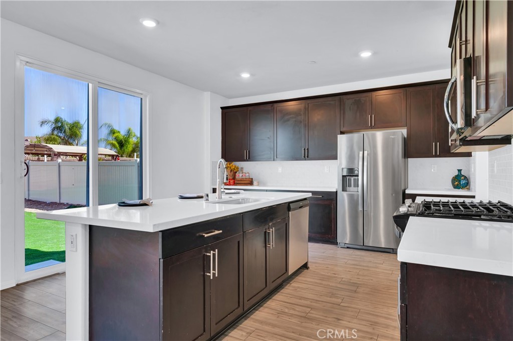 Menifee, California, 92584, United States, 5 Bedrooms Bedrooms, ,3 BathroomsBathrooms,Residential,For Sale,1936987
