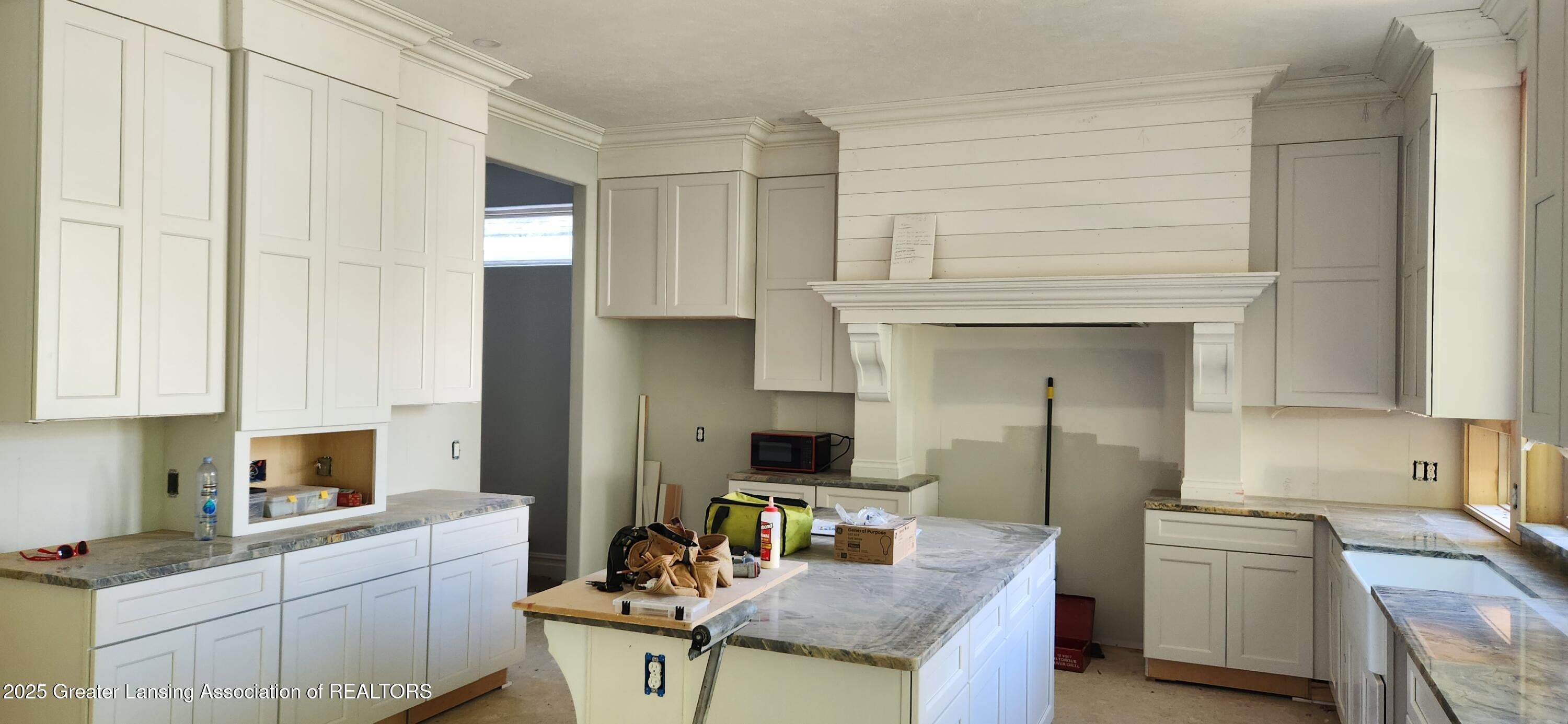 Haslett, Michigan, 48840, United States, 4 Bedrooms Bedrooms, ,4 BathroomsBathrooms,Residential,For Sale,1868690
