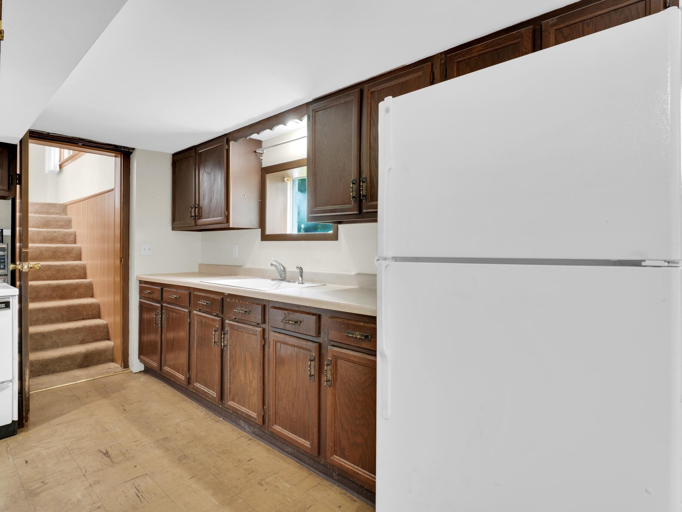 Whitewater, Wisconsin, 53190, United States, 5 Bedrooms Bedrooms, ,2 BathroomsBathrooms,Residential,For Sale,1877600