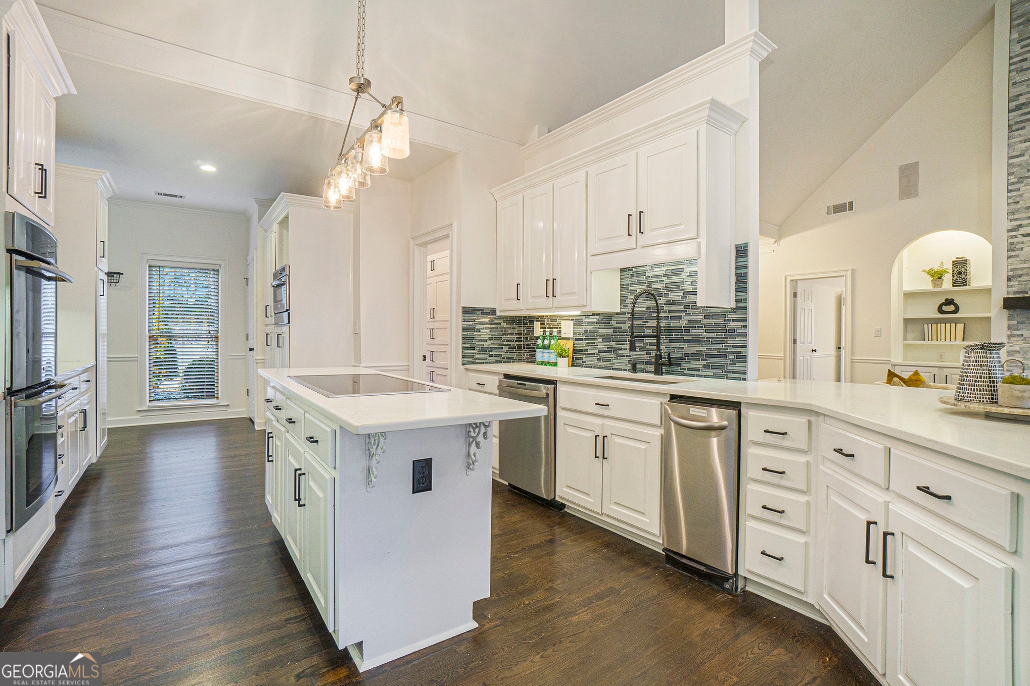 Canton, Georgia, 30115, United States, 8 Bedrooms Bedrooms, ,7 BathroomsBathrooms,Residential,For Sale,1858976