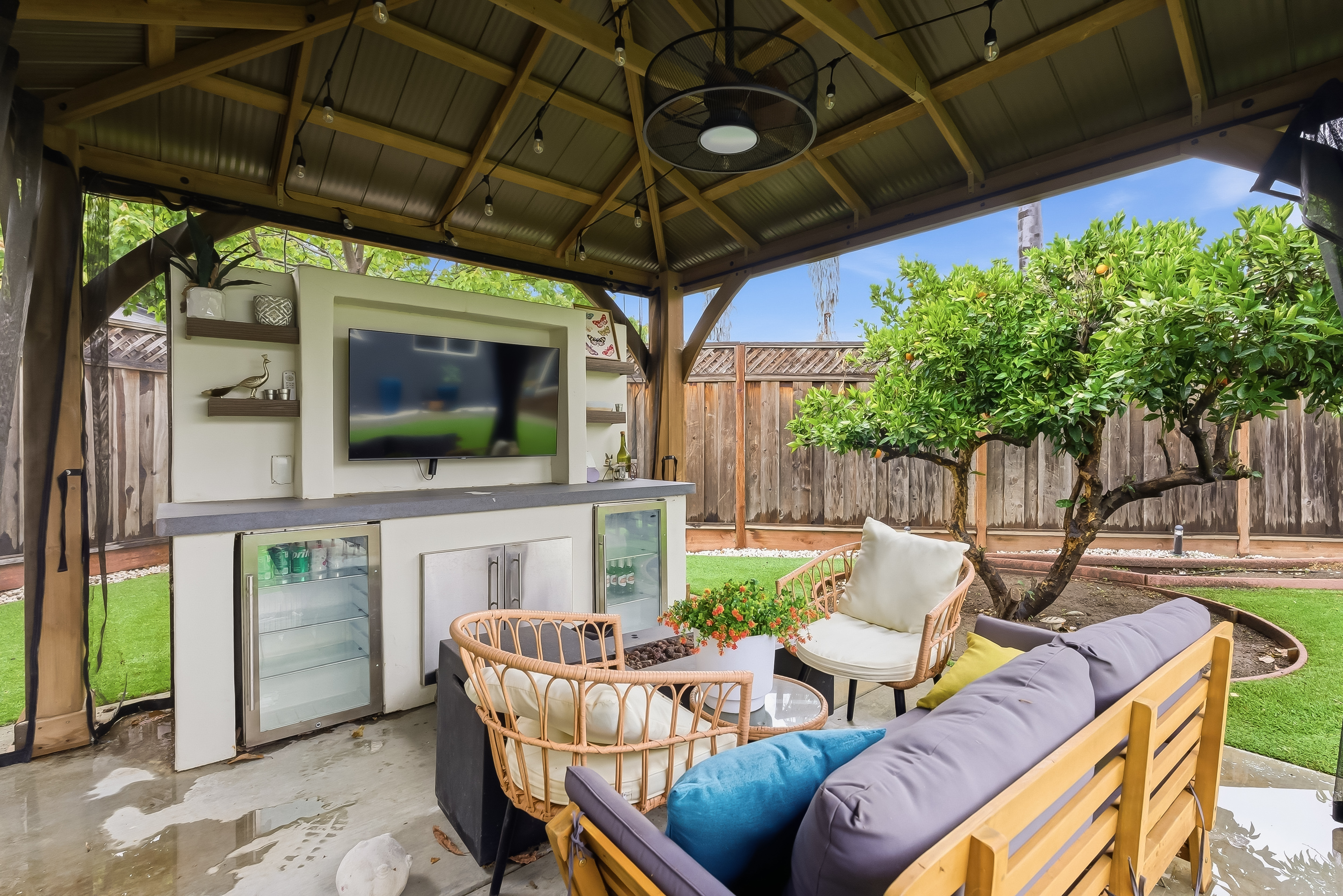  Shreen Court Charming Cul-de-Sac Home - 物件實景