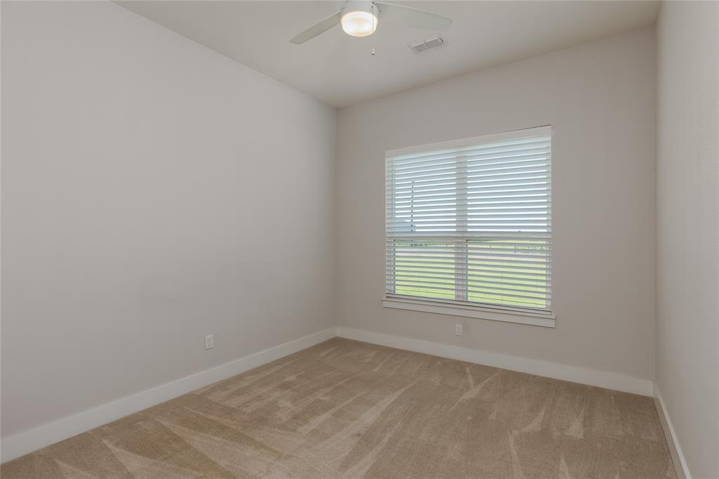 Weatherford, Texas, 76085, United States, 4 Bedrooms Bedrooms, ,2 BathroomsBathrooms,Residential,For Sale,1904359