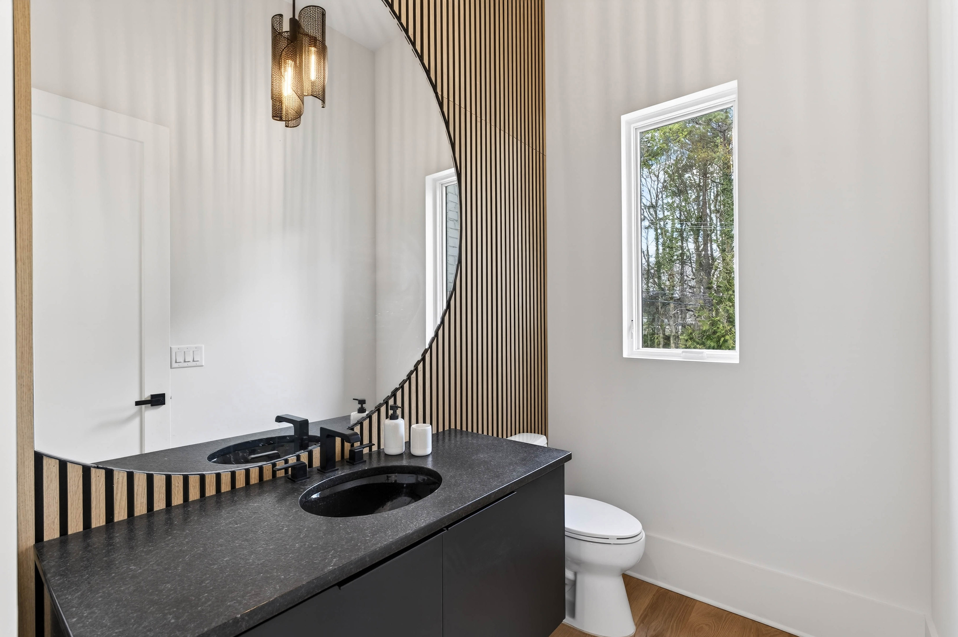  Stunning New Construction in Sought-After East Cobb - 物件實景