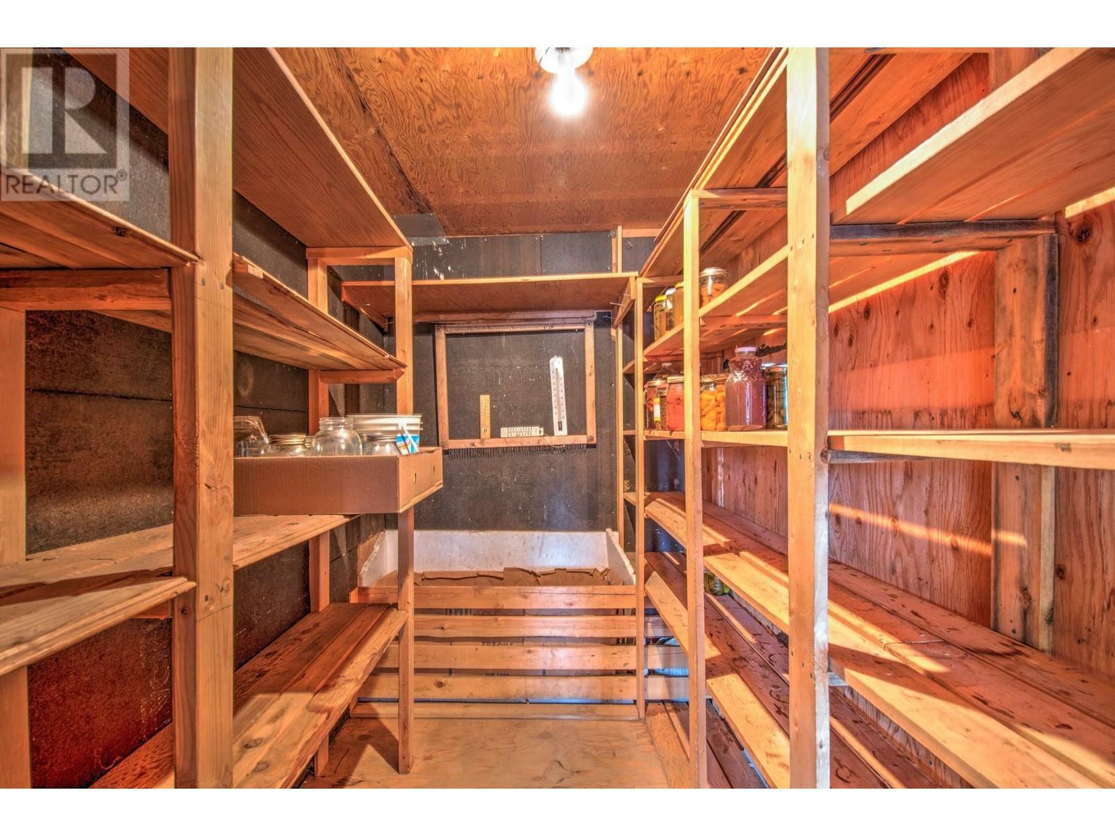 VERNON, British Columbia, V1B 3R3, CA, 3 Bedrooms Bedrooms, ,1 BathroomBathrooms,Residential,For Sale,1885937