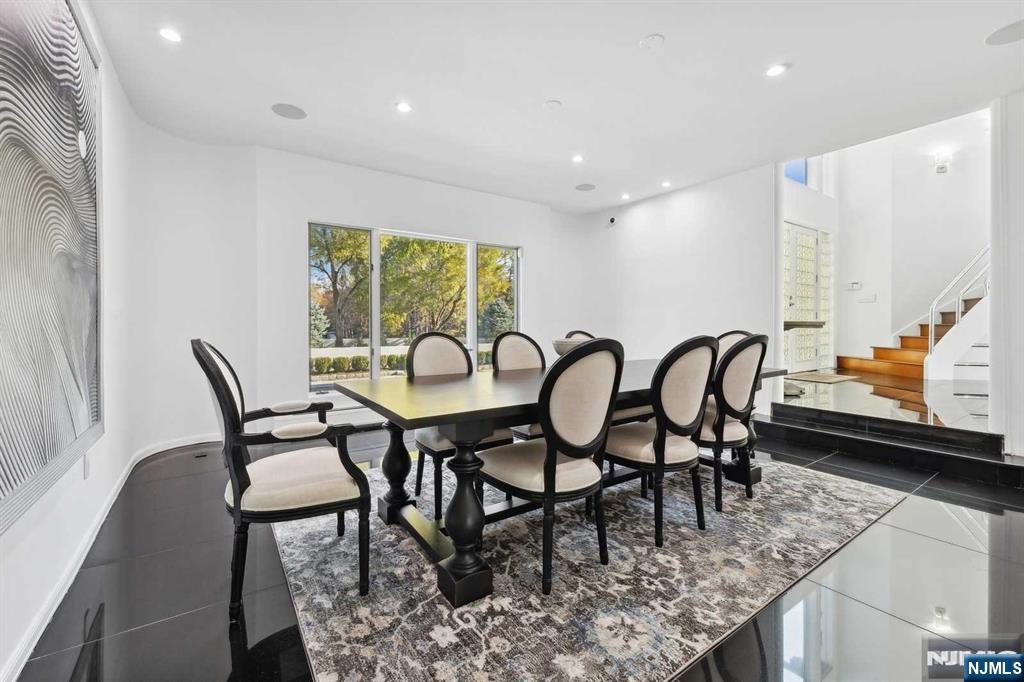 Alpine, New Jersey, 07620, United States, 6 Bedrooms Bedrooms, ,9 BathroomsBathrooms,Residential,For Sale,2000775