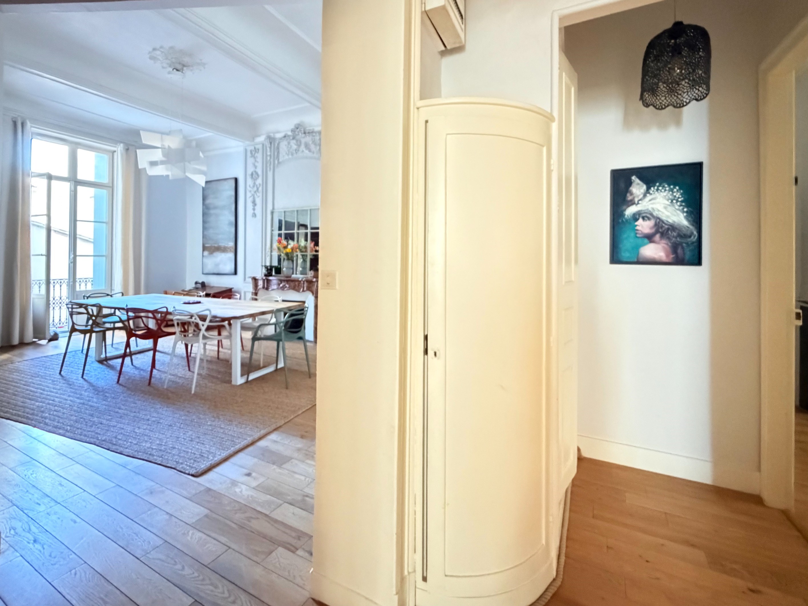  Typical Ecusson apartment with preserved character... - 物件實景