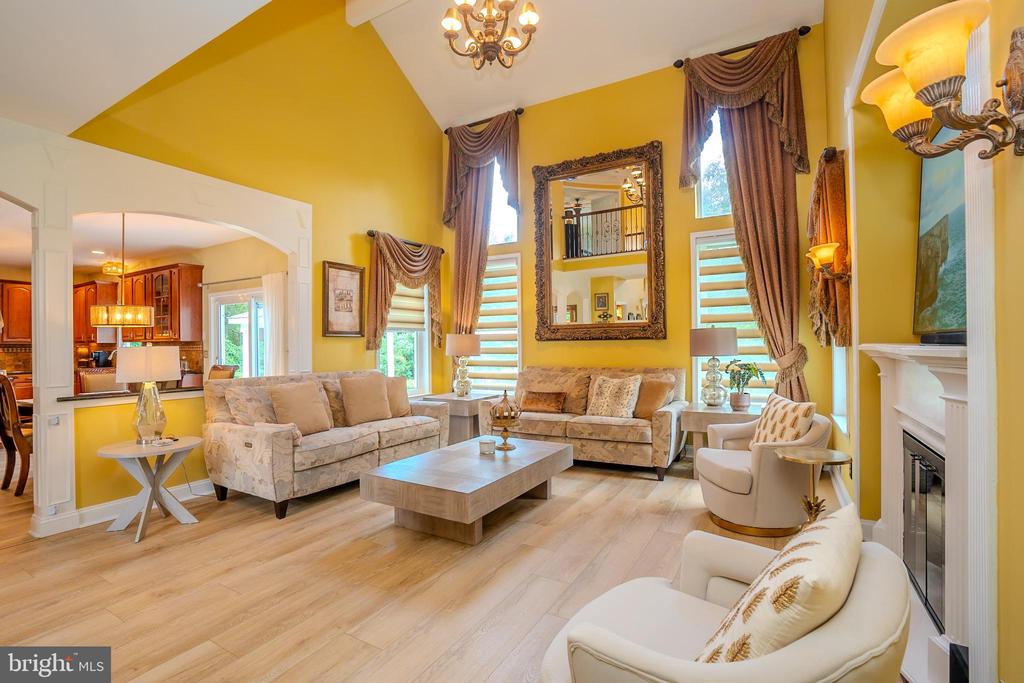 Monroe Township, New Jersey, 08831, United States, 5 Bedrooms Bedrooms, ,4 BathroomsBathrooms,Residential,For Sale,1895133