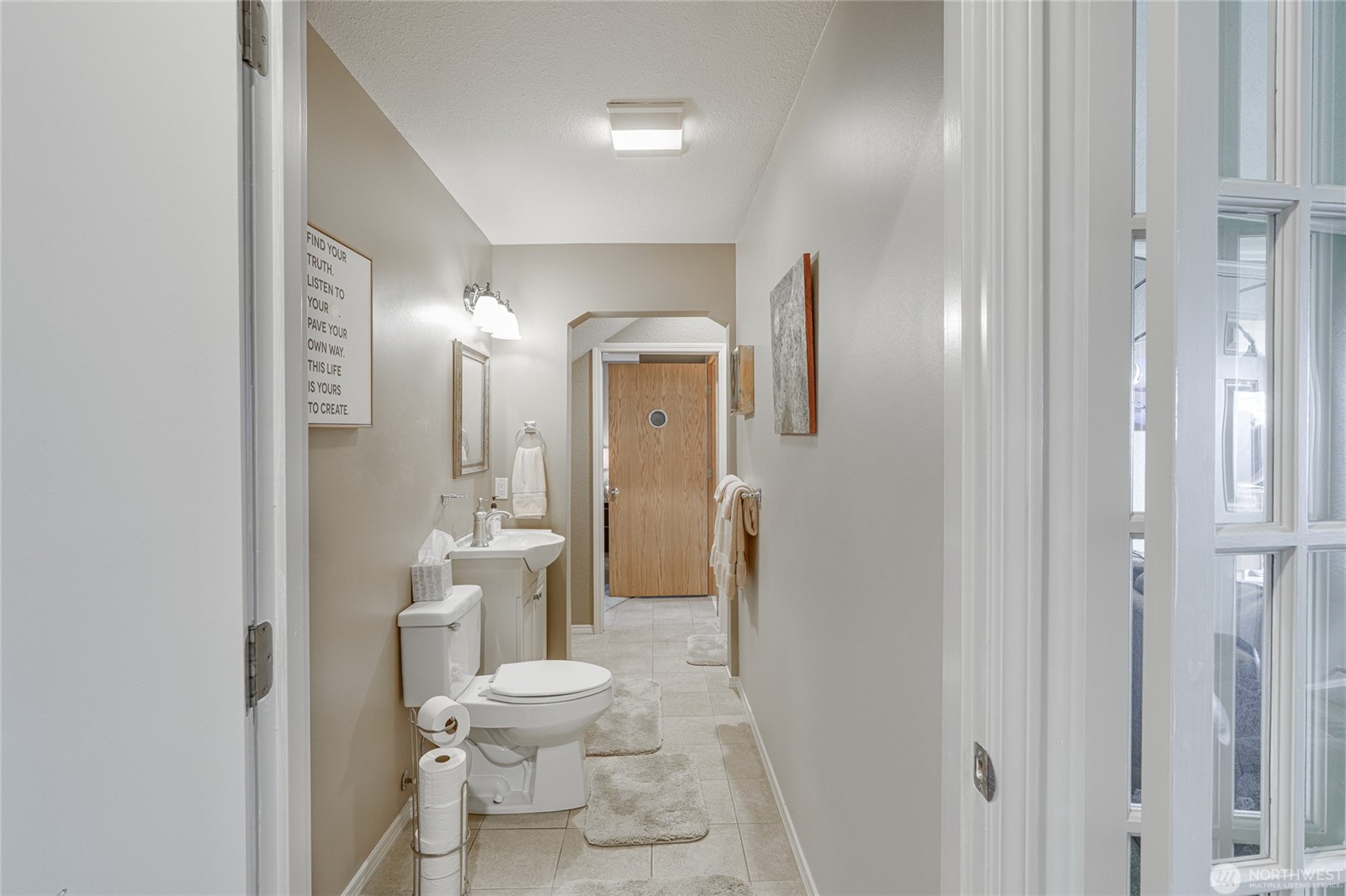 Chinook, Washington, 98614, United States, 2 Bedrooms Bedrooms, ,1 BathroomBathrooms,Residential,For Sale,1814598