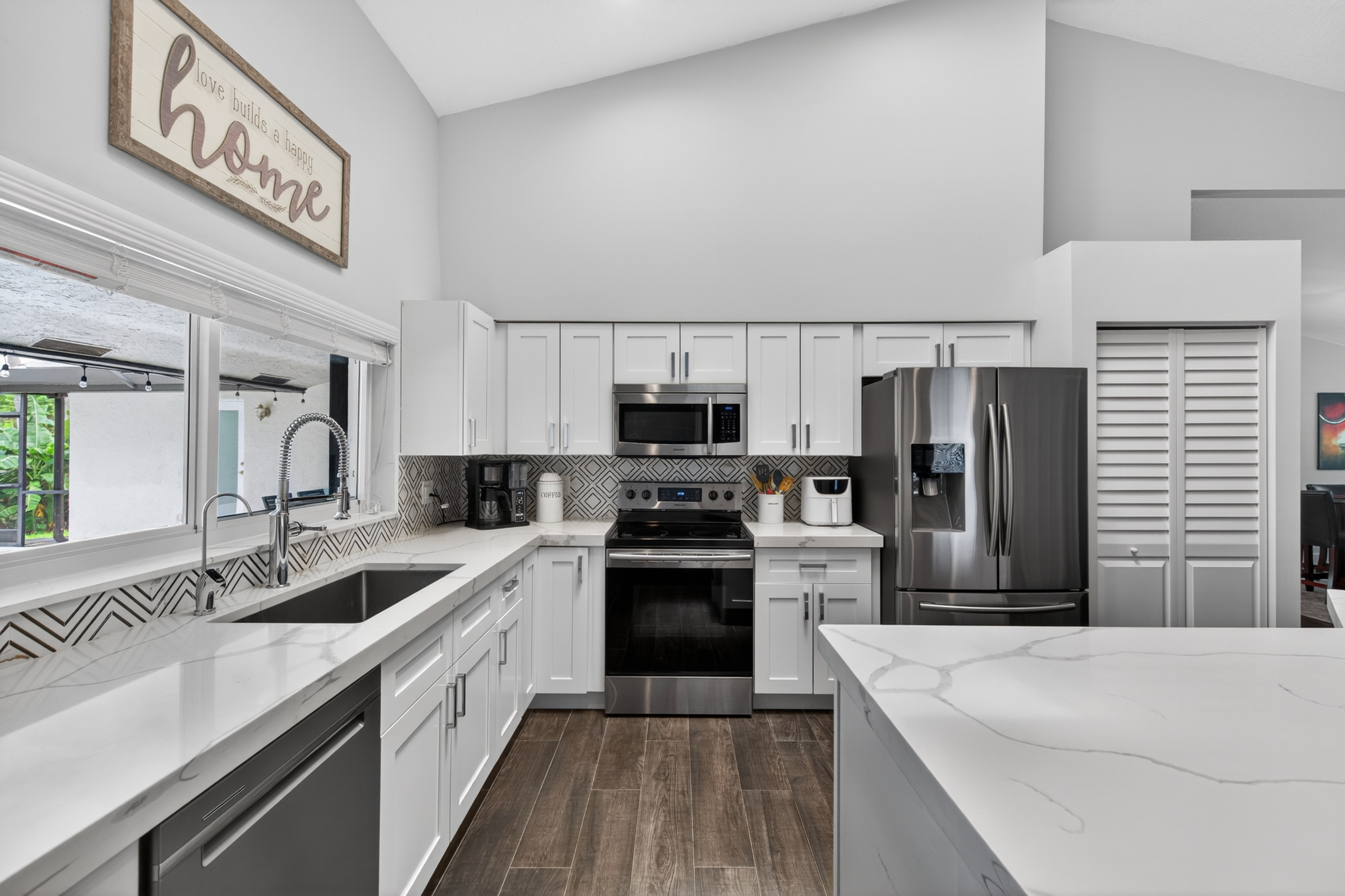 10761 NW 5th St, Plantation, FL, 33324 - 物件實景