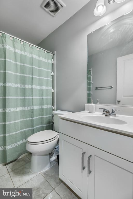 Woodbridge, Virginia, 22191, United States, 4 Bedrooms Bedrooms, ,4 BathroomsBathrooms,Residential,For Sale,2007486