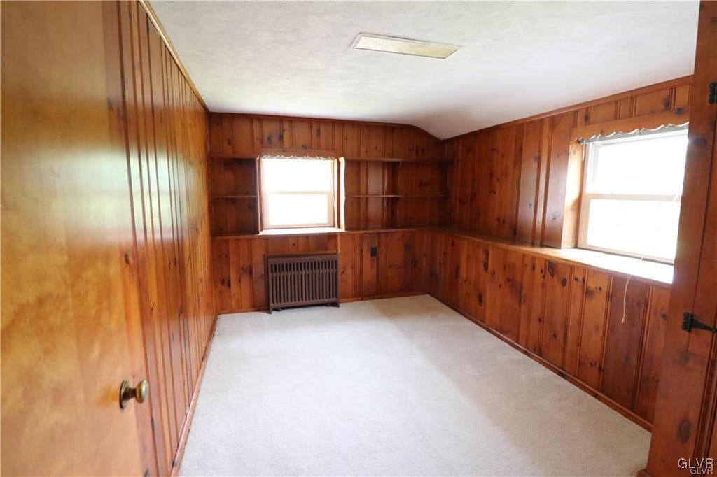 Whitehall Twp, Pennsylvania, 18052, United States, 6 Bedrooms Bedrooms, ,4 BathroomsBathrooms,Residential,For Sale,1931733