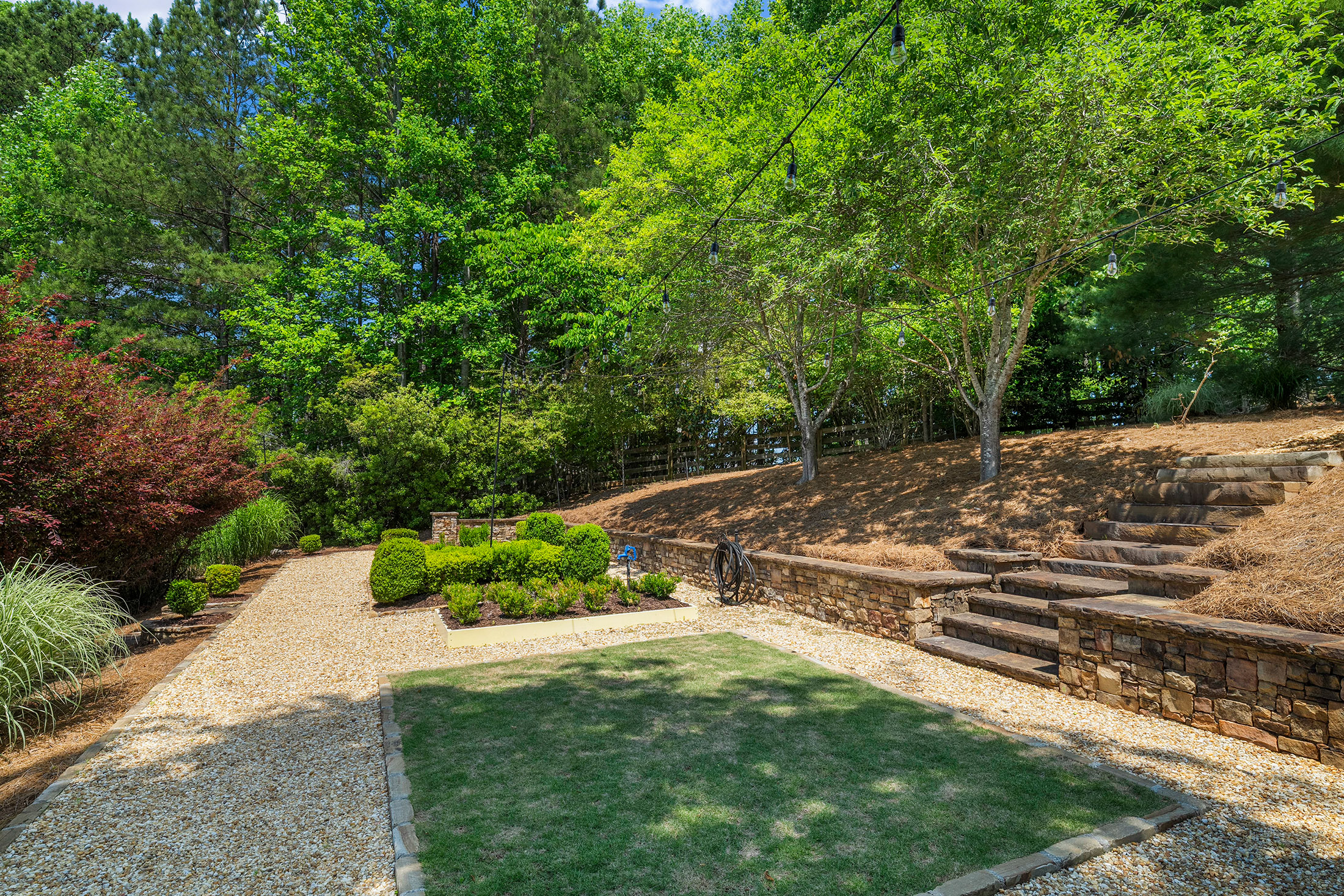  Estate-style Living in One of Milton