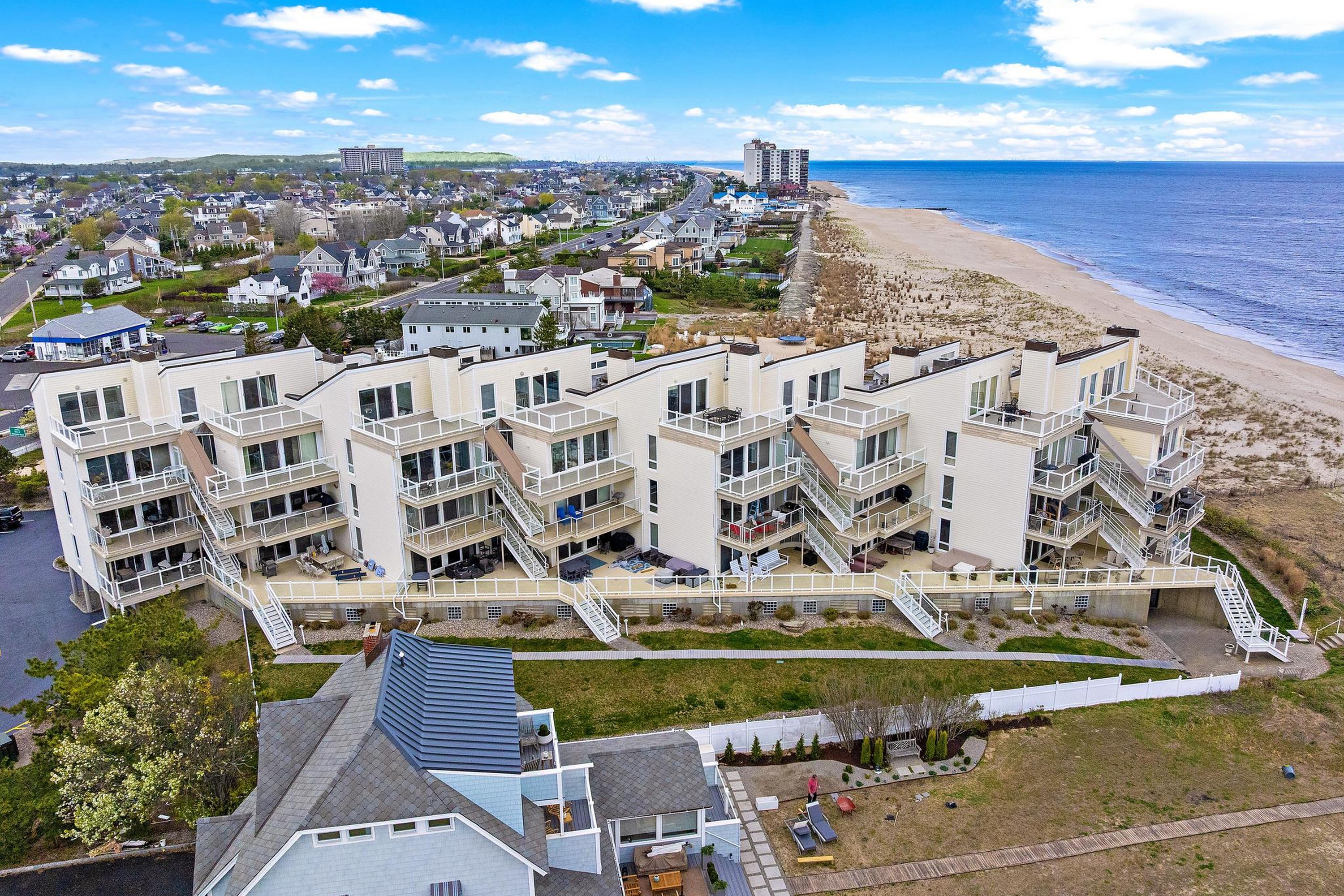  477 Ocean Ave H2 - 物件實景