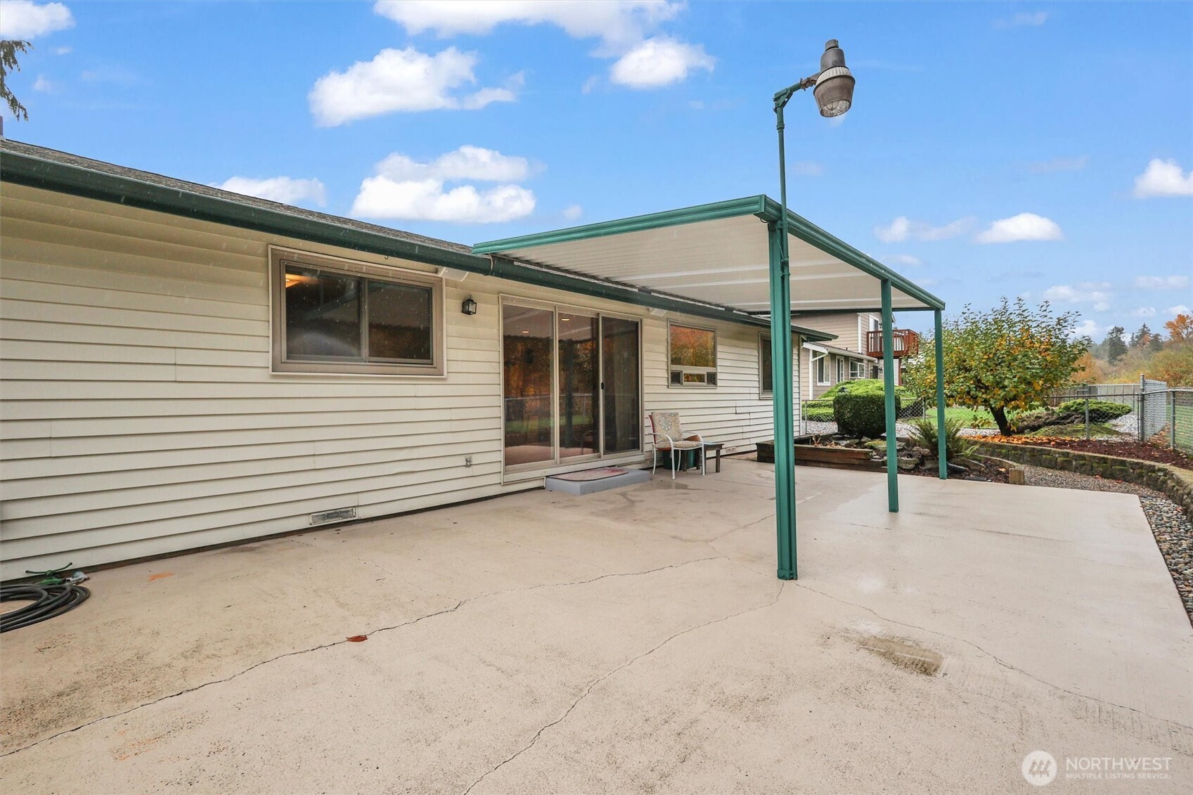 Auburn, Washington, 98002, United States, 3 Bedrooms Bedrooms, ,2 BathroomsBathrooms,Residential,For Sale,1994239