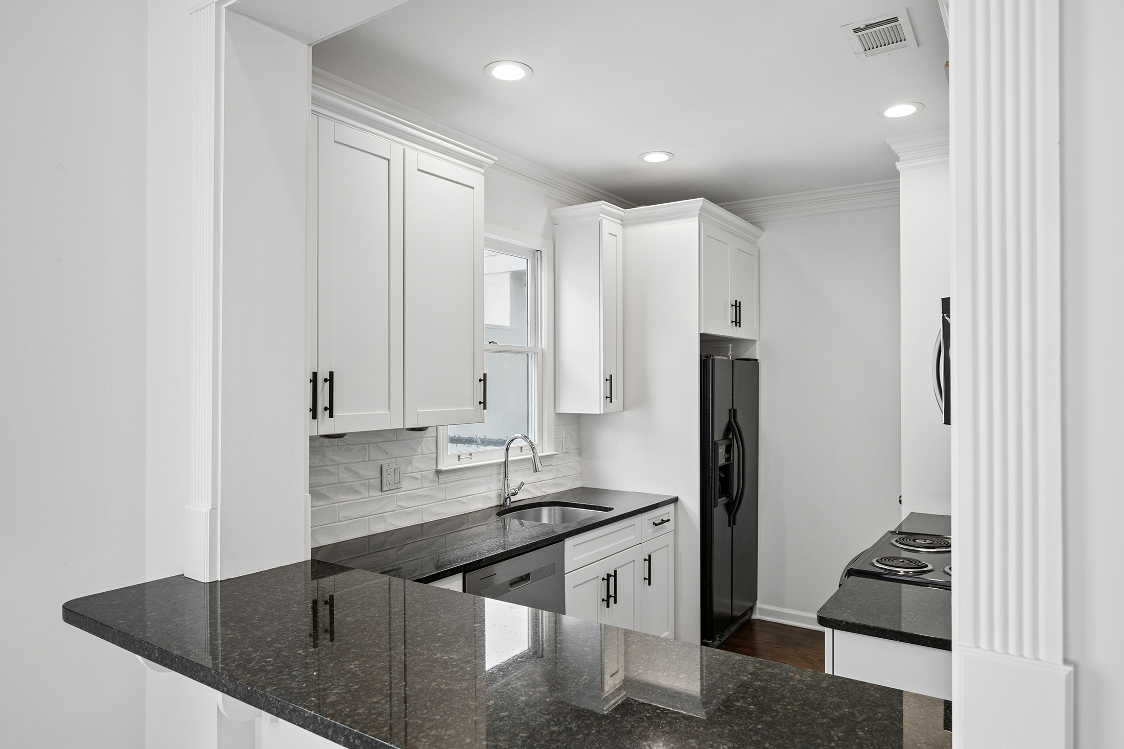  Updated Two-story Condo Tucked inside Intimate Community in Virginia Highland - 物件實景