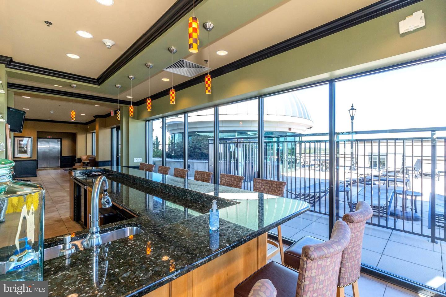 Annapolis, Maryland, 21401, United States, 2 Bedrooms Bedrooms, ,2 BathroomsBathrooms,Residential,For Sale,1848814