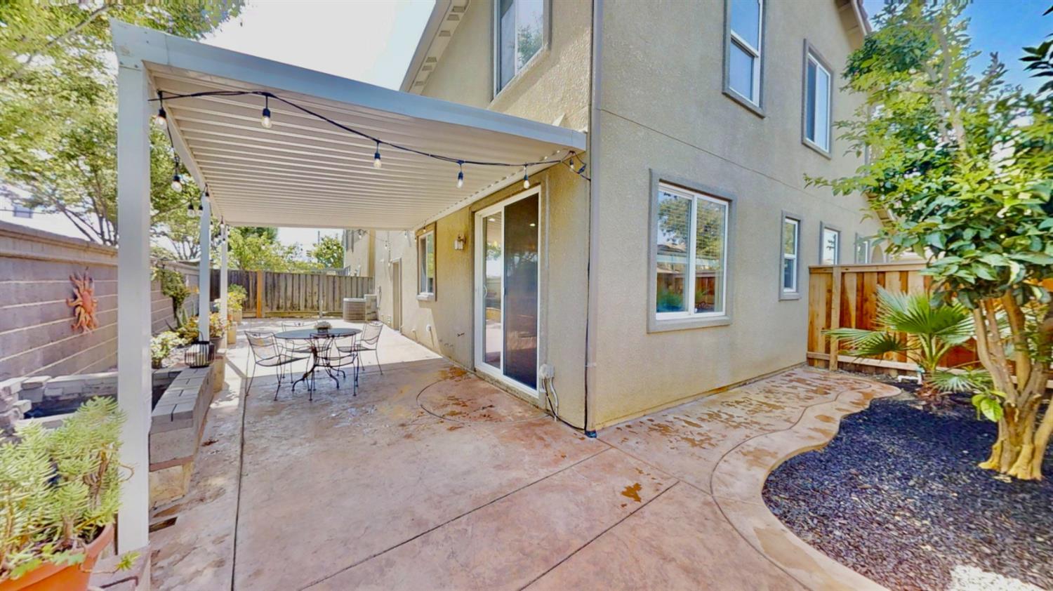 Sacramento, California, 95835, United States, 4 Bedrooms Bedrooms, ,3 BathroomsBathrooms,Residential,For Sale,1887993