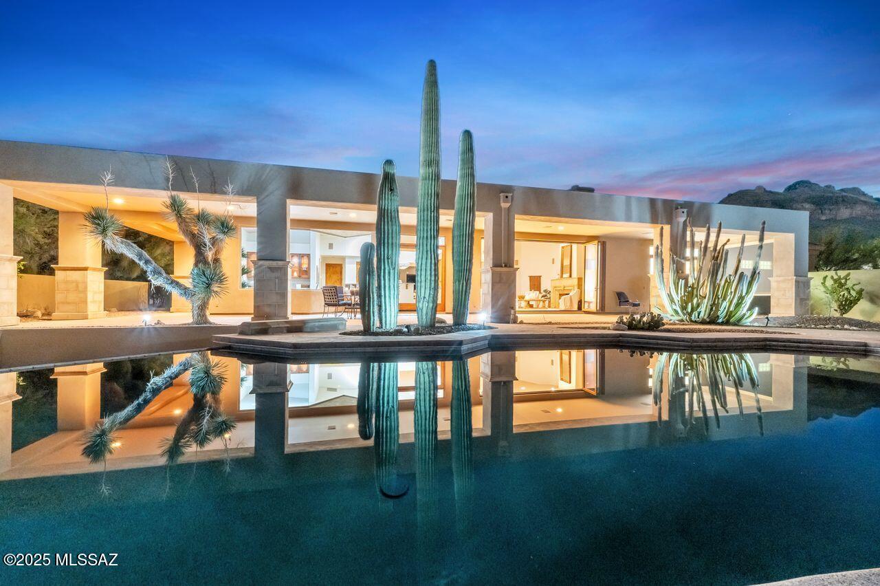 Tucson, Arizona, 85718, United States, 3 Bedrooms Bedrooms, ,4 BathroomsBathrooms,Residential,For Sale,1987862