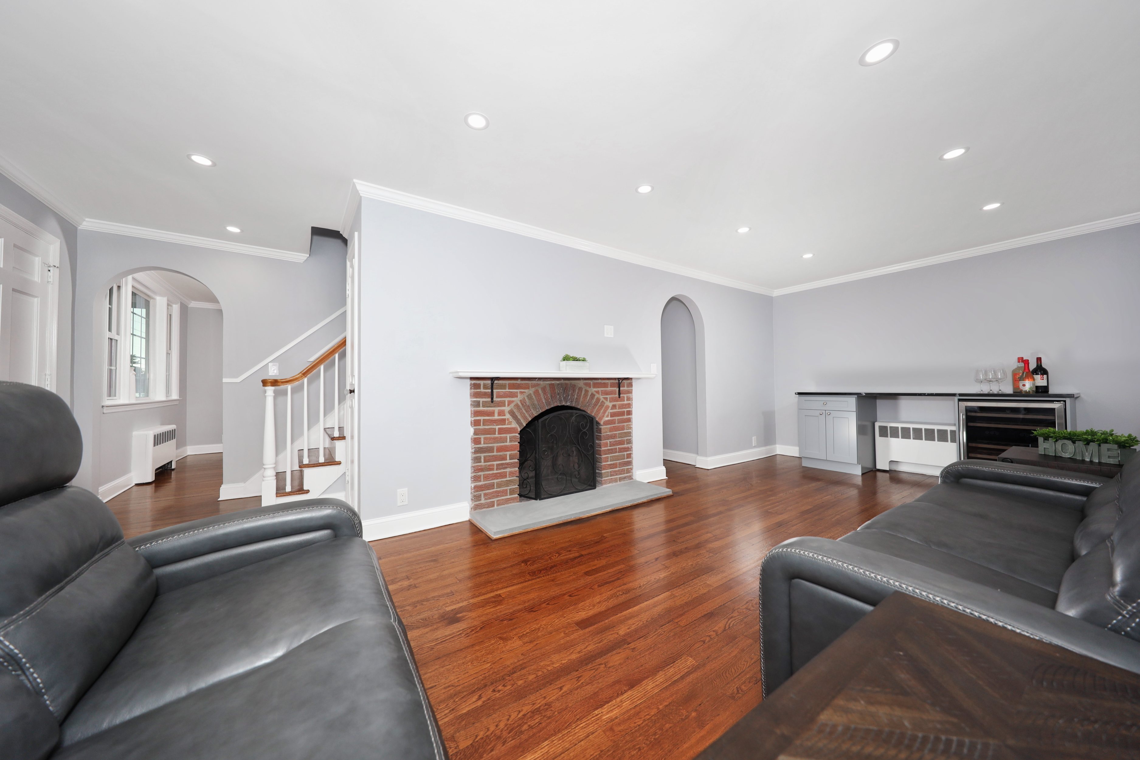 Bridgeport, Connecticut, 06606, United States, 5 Bedrooms Bedrooms, ,3 BathroomsBathrooms,Residential,For Sale,1930602