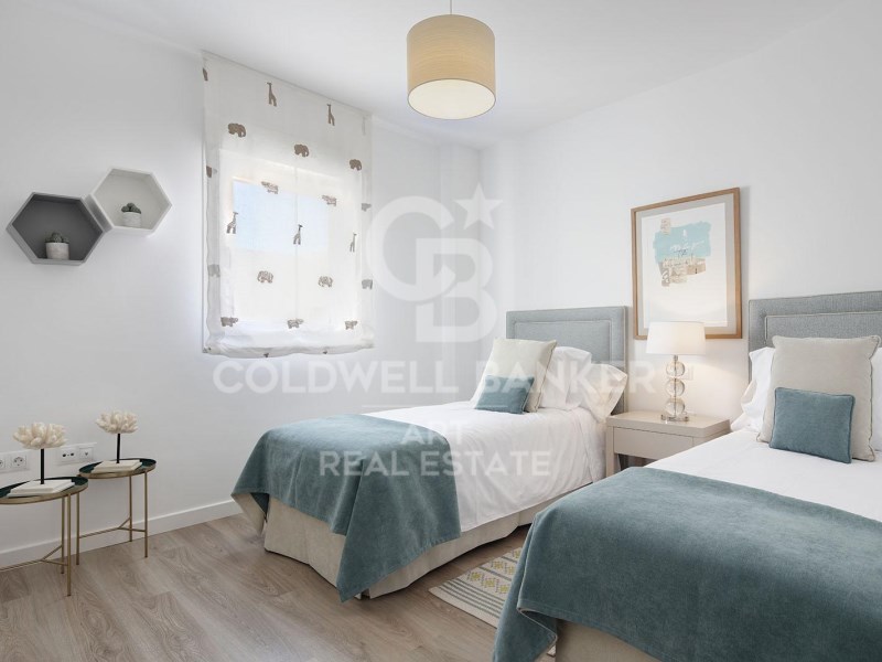 Marbella, Andalusia, ES, 2 Bedrooms Bedrooms, ,2 BathroomsBathrooms,Residential,For Sale,1746955
