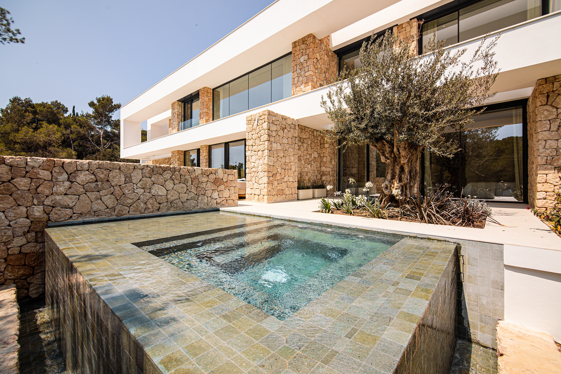  Villa 7 with golf course views - modern design - 物件實景