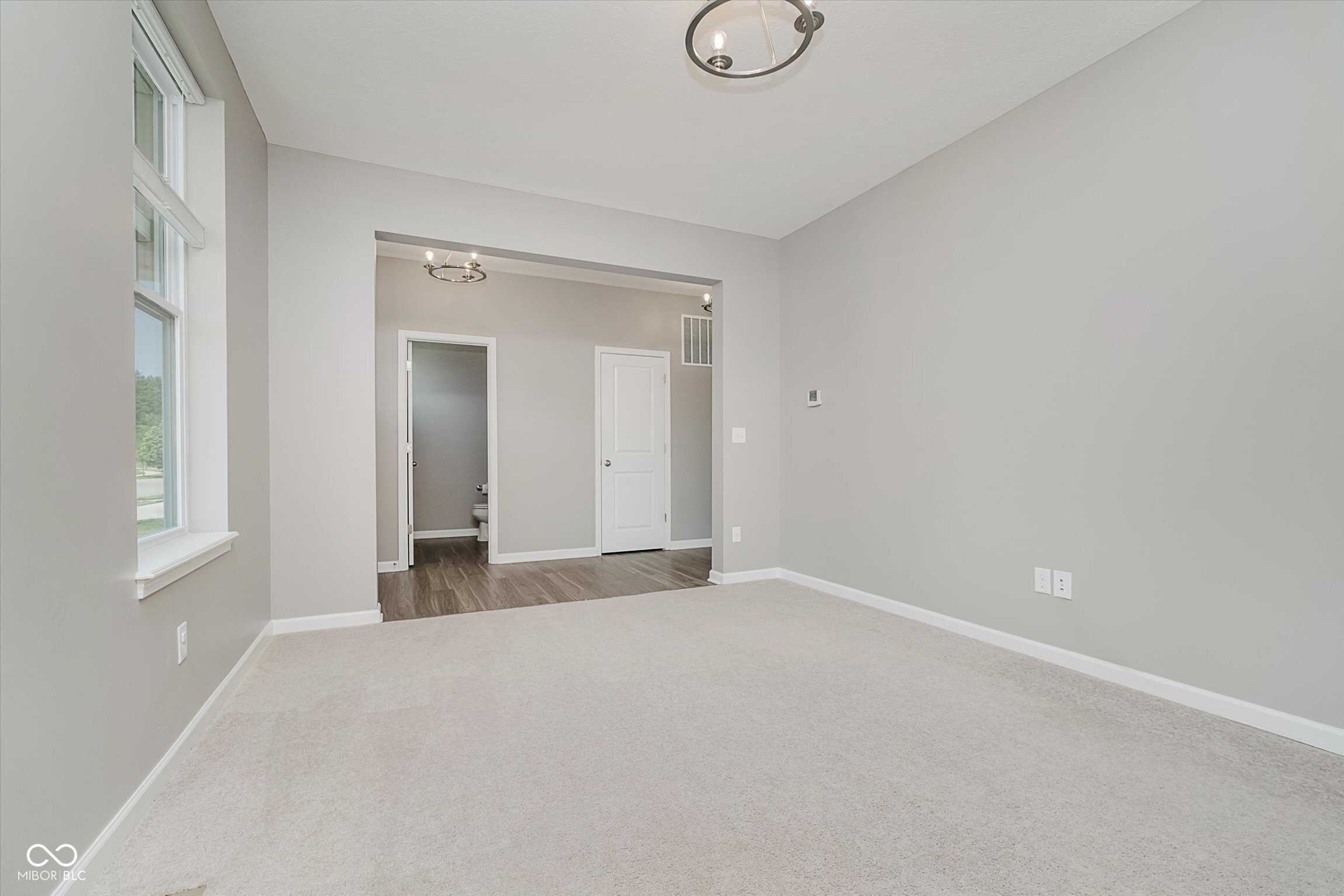 Westfield, Indiana, 46074, United States, 4 Bedrooms Bedrooms, ,4 BathroomsBathrooms,Residential,For Sale,1982855