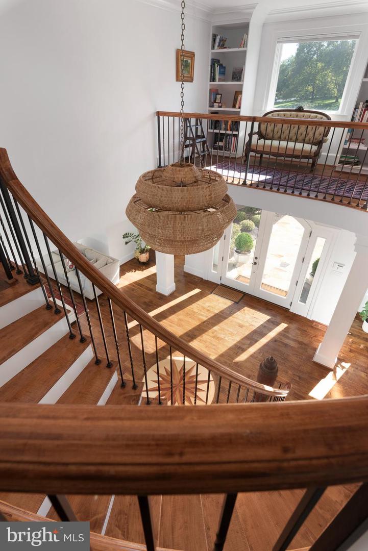 Annapolis, Maryland, 21401, United States, 6 Bedrooms Bedrooms, ,9 BathroomsBathrooms,Residential,For Sale,1744744