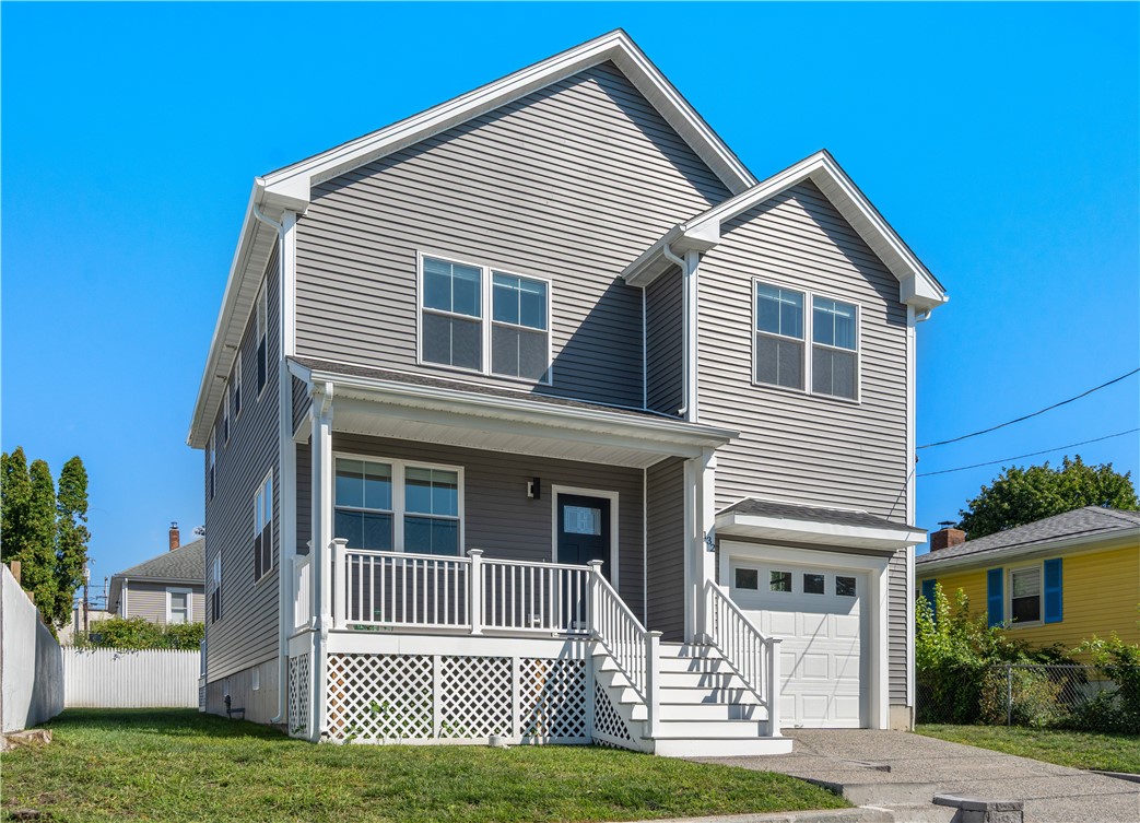 East Providence, Rhode Island, 02914, United States, 4 Bedrooms Bedrooms, ,3 BathroomsBathrooms,Residential,For Sale,1941827