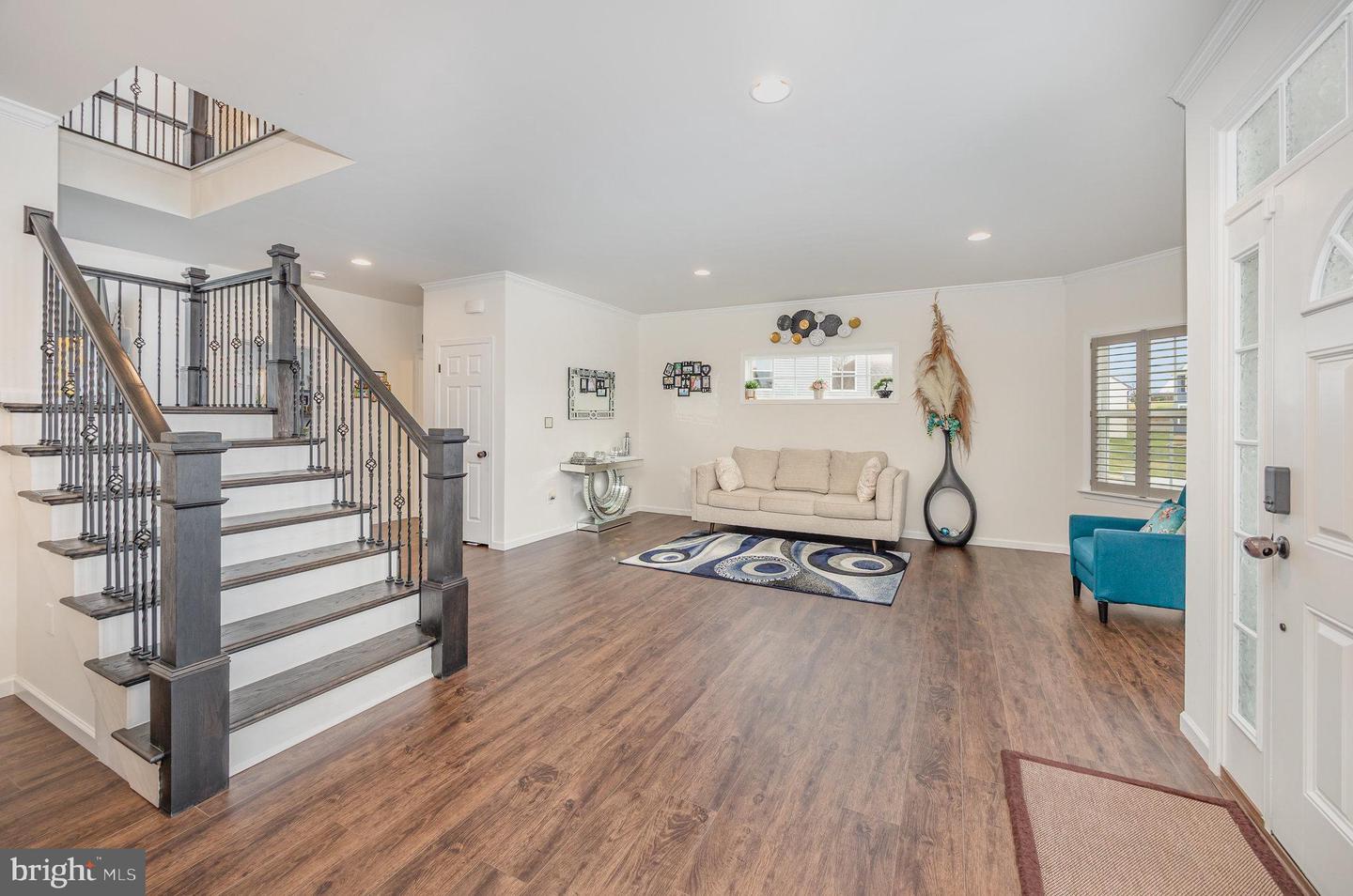 Mechanicsburg, Pennsylvania, 17055, United States, 5 Bedrooms Bedrooms, ,4 BathroomsBathrooms,Residential,For Sale,1991830