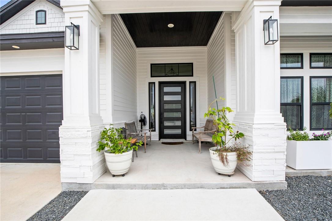 Corpus Christi, Texas, 78418, United States, 4 Bedrooms Bedrooms, ,3 BathroomsBathrooms,Residential,For Sale,1778895