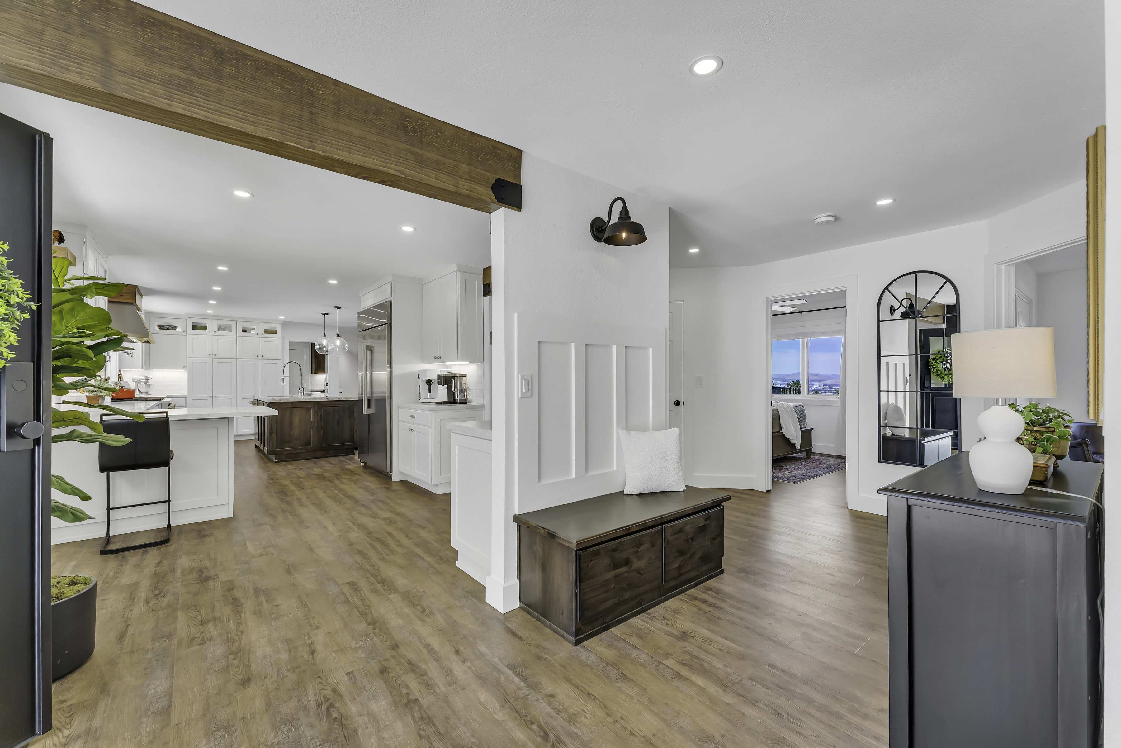  Expansive South West Luxury Ranch Style Estate with RV Garage & In-Law Quarters - 物件實景