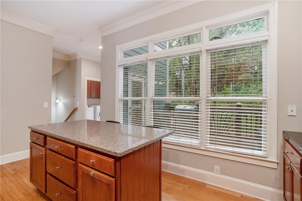 Atlanta, Georgia, 30317, United States, 3 Bedrooms Bedrooms, ,3 BathroomsBathrooms,Residential,For Sale,1983920