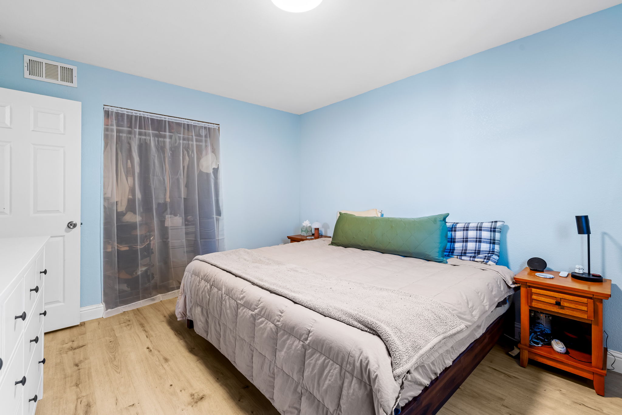 Seaside, California, 93955, United States, 3 Bedrooms Bedrooms, ,1 BathroomBathrooms,Residential,For Sale,1887729