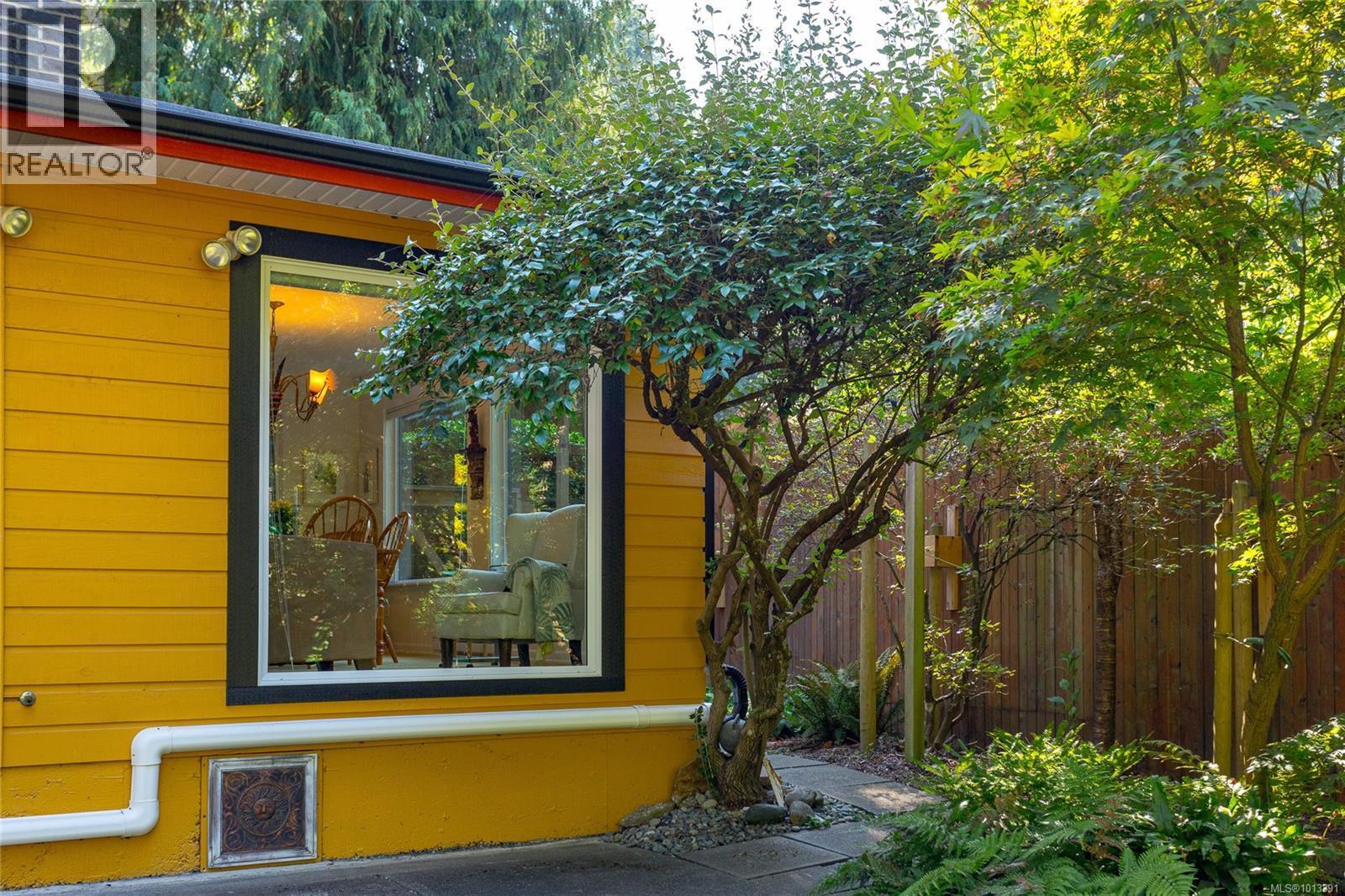 COBBLE HILL, British Columbia, V8H 0G3, CA, 3 Bedrooms Bedrooms, ,1 BathroomBathrooms,Residential,For Sale,1951189