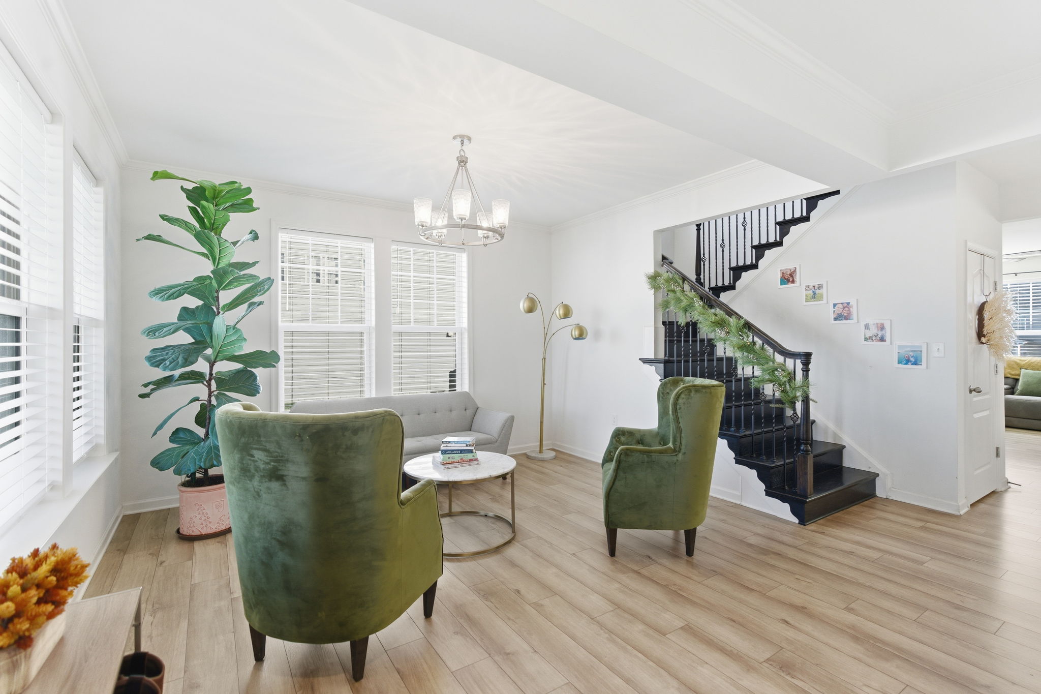 Gerrardstown, West Virginia, 25420, United States, 4 Bedrooms Bedrooms, ,Residential,For Sale,2002538