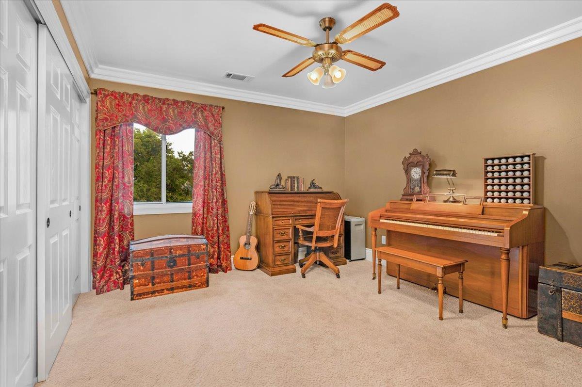 Visalia, California, 93277, United States, 4 Bedrooms Bedrooms, ,4 BathroomsBathrooms,Residential,For Sale,1973914