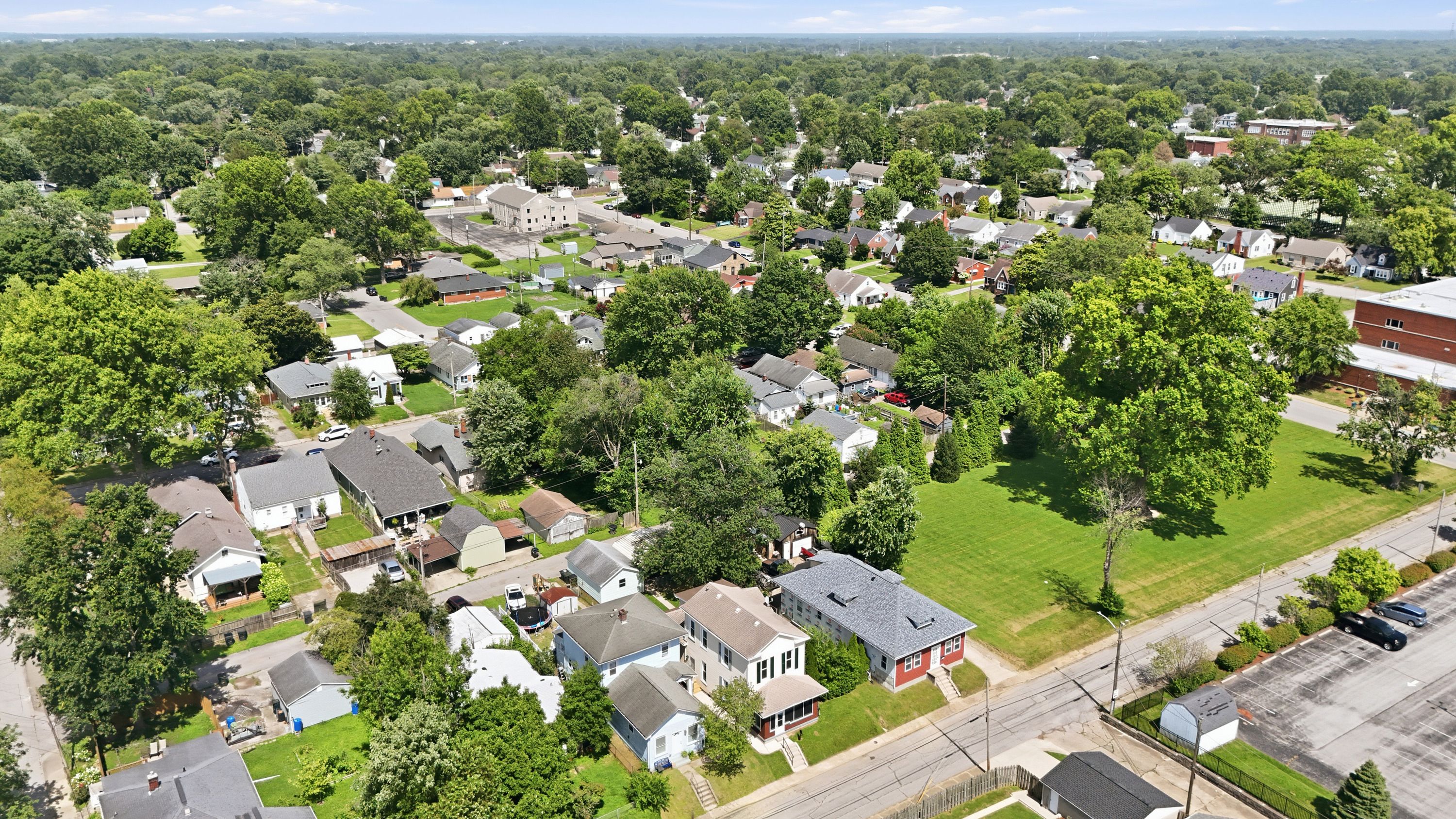  1126 Myrtle Avenue, New Albany, IN 47150 - 物件實景