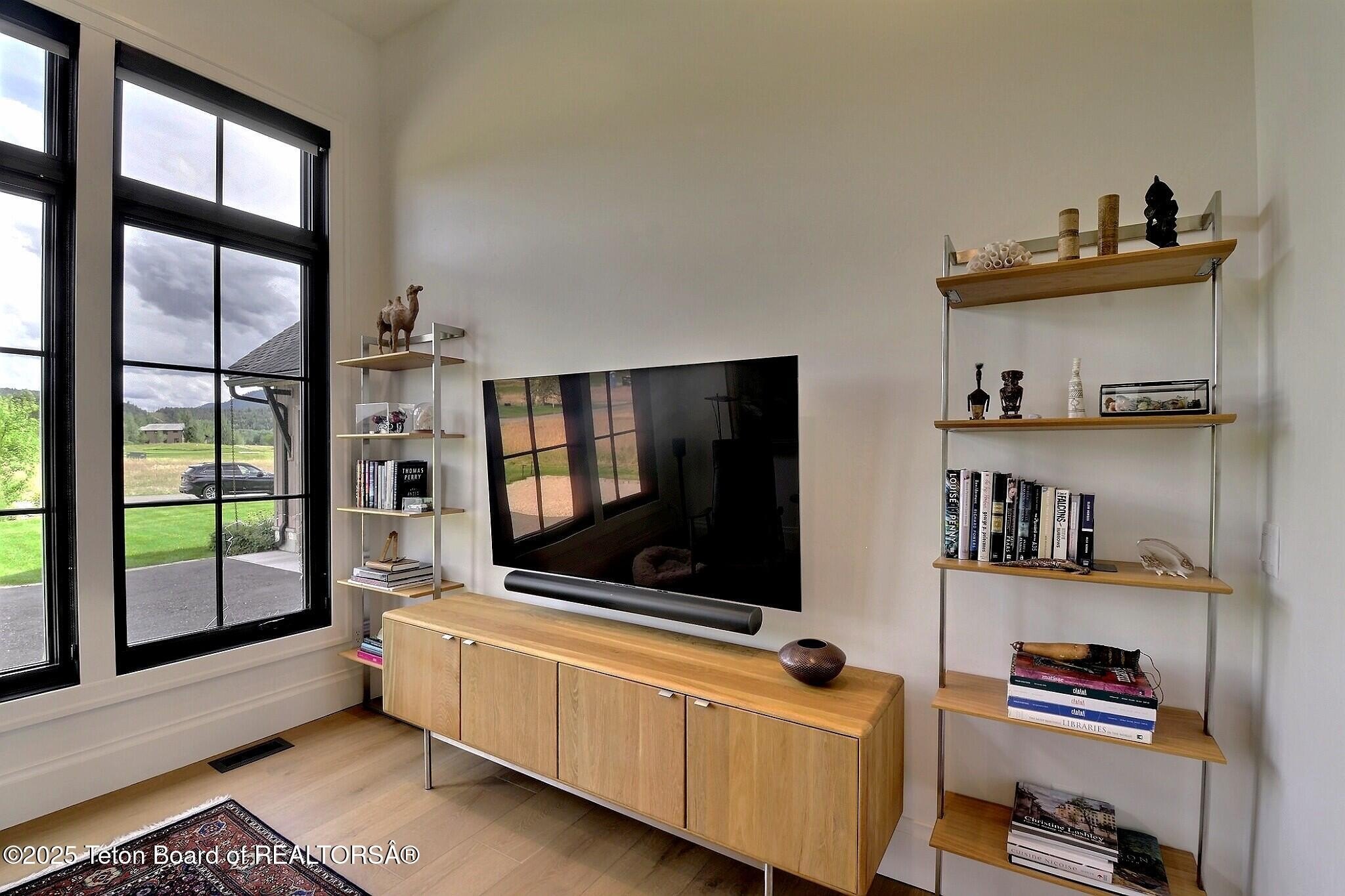 Victor, Idaho, 83455, United States, 4 Bedrooms Bedrooms, ,5 BathroomsBathrooms,Residential,For Sale,1977330