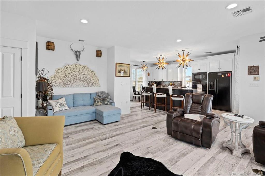 Hackberry, Louisiana, 70645, United States, 4 Bedrooms Bedrooms, ,4 BathroomsBathrooms,Residential,For Sale,1760755
