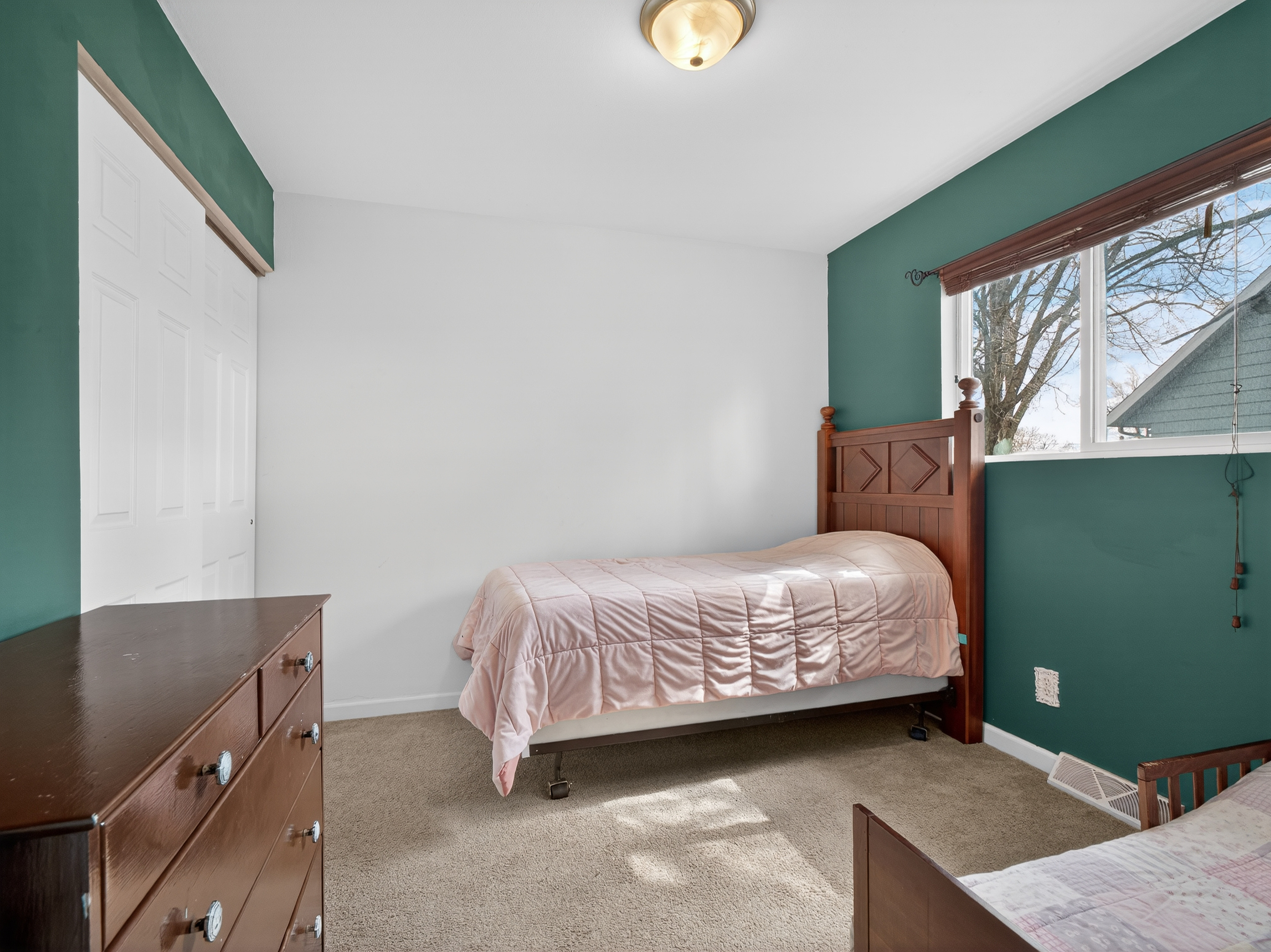  Unique Ranch on Large Lot - 物件實景