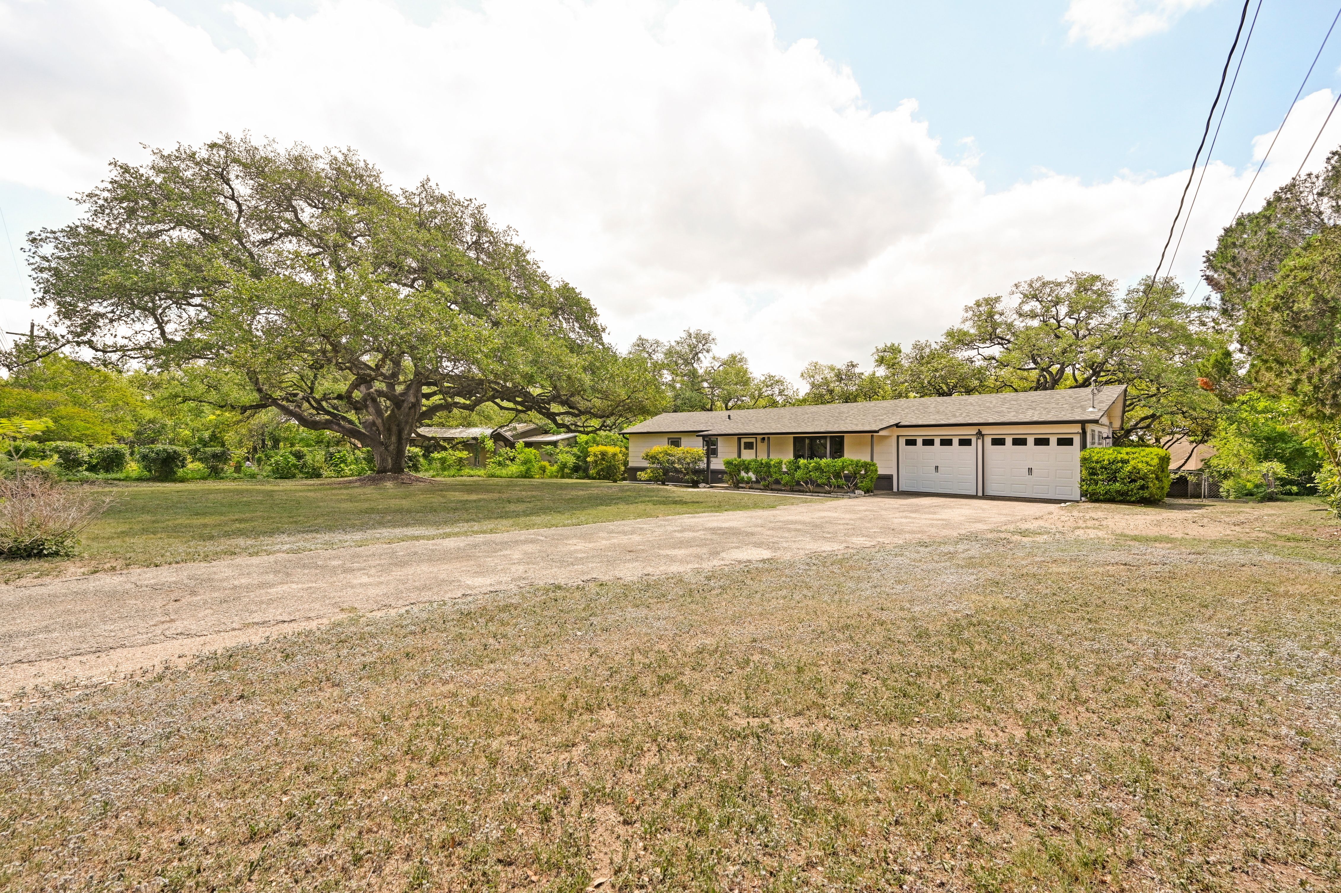  Tranquil Street in South Austin - 物件實景