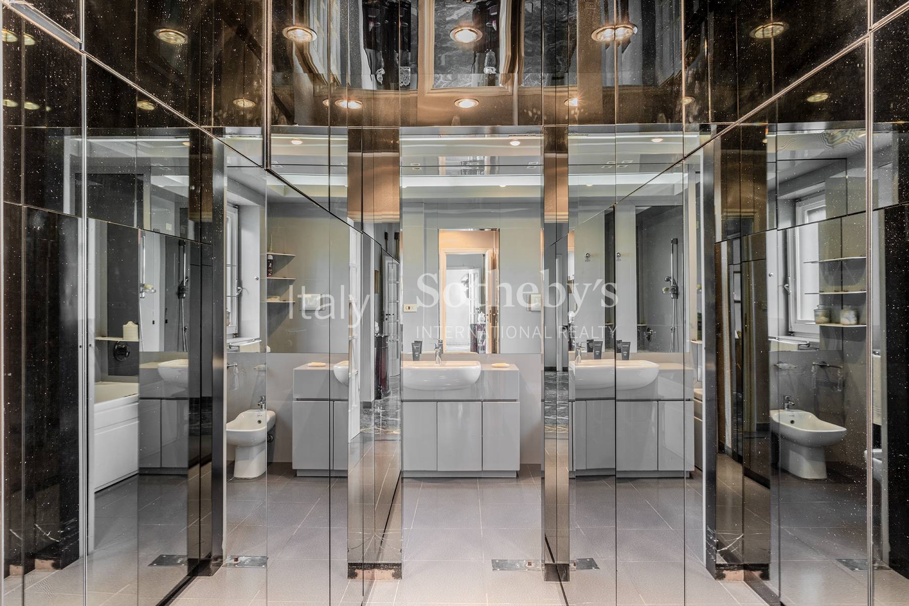  Spacious panoramic apartment in Parco Matarazzo - 物件實景