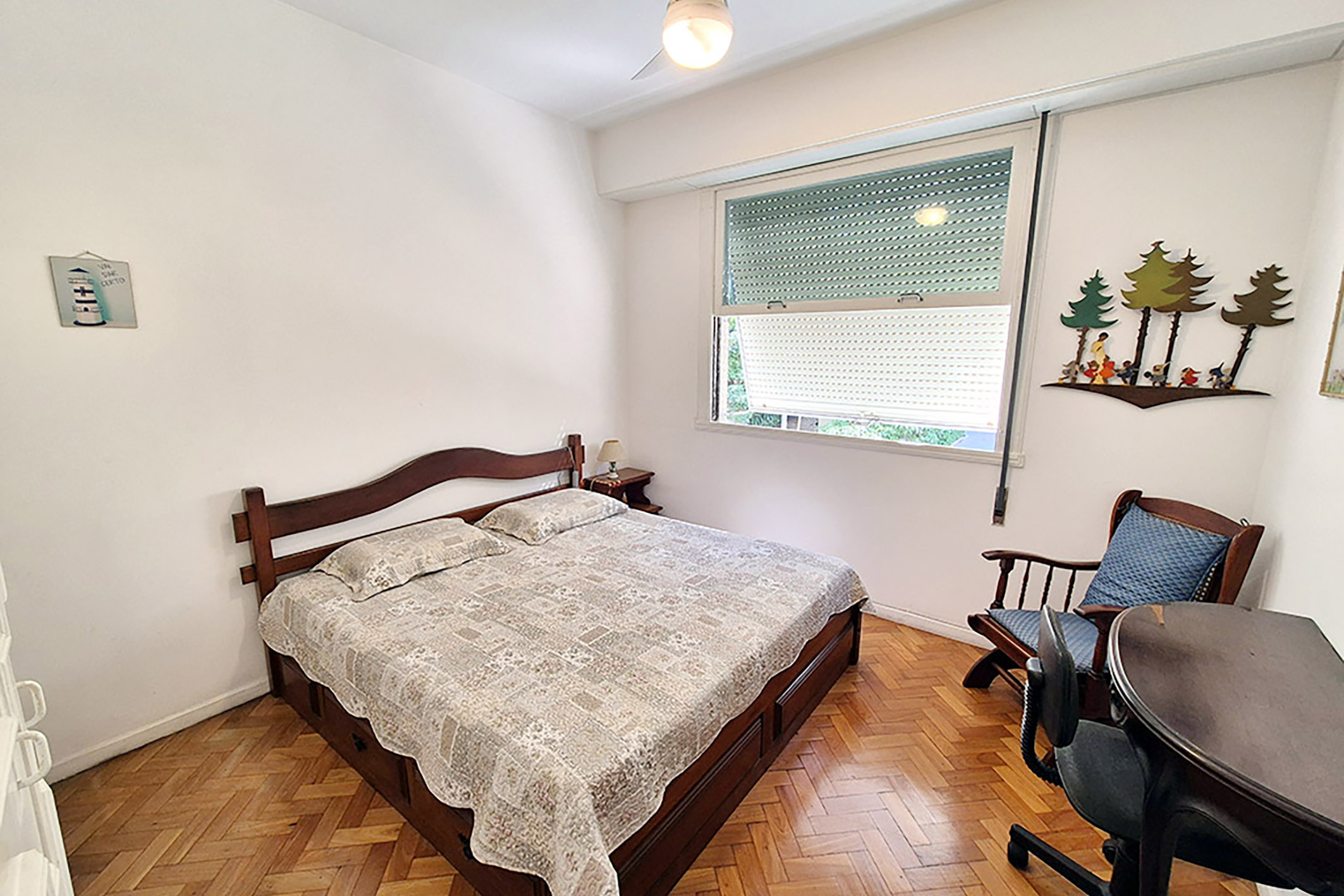  Apartment with a Generous Floor Plan on Praça Eugênio Jardim - 物件實景