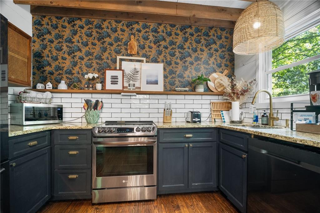 Big Canoe, Georgia, 30143, United States, 3 Bedrooms Bedrooms, ,3 BathroomsBathrooms,Residential,For Sale,1870179