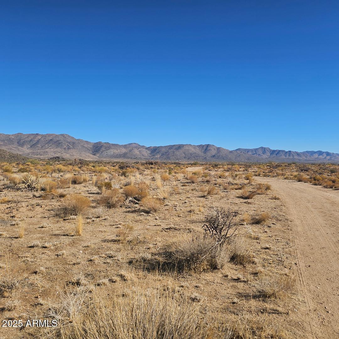 Congress, Arizona, 85332, United States, ,Residential,For Sale,1910611