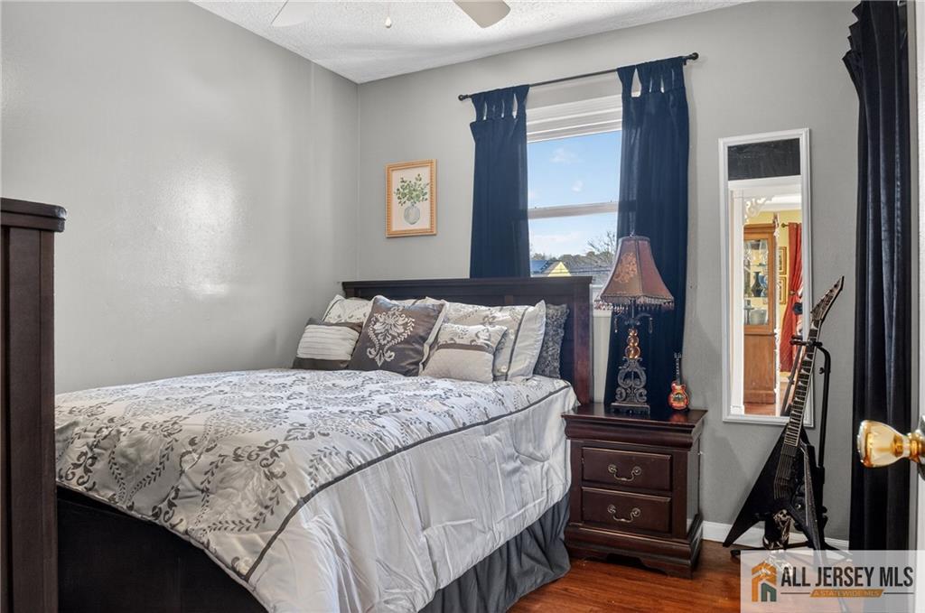 Old Bridge, New Jersey, 08857, United States, 3 Bedrooms Bedrooms, ,2 BathroomsBathrooms,Residential,For Sale,2003291