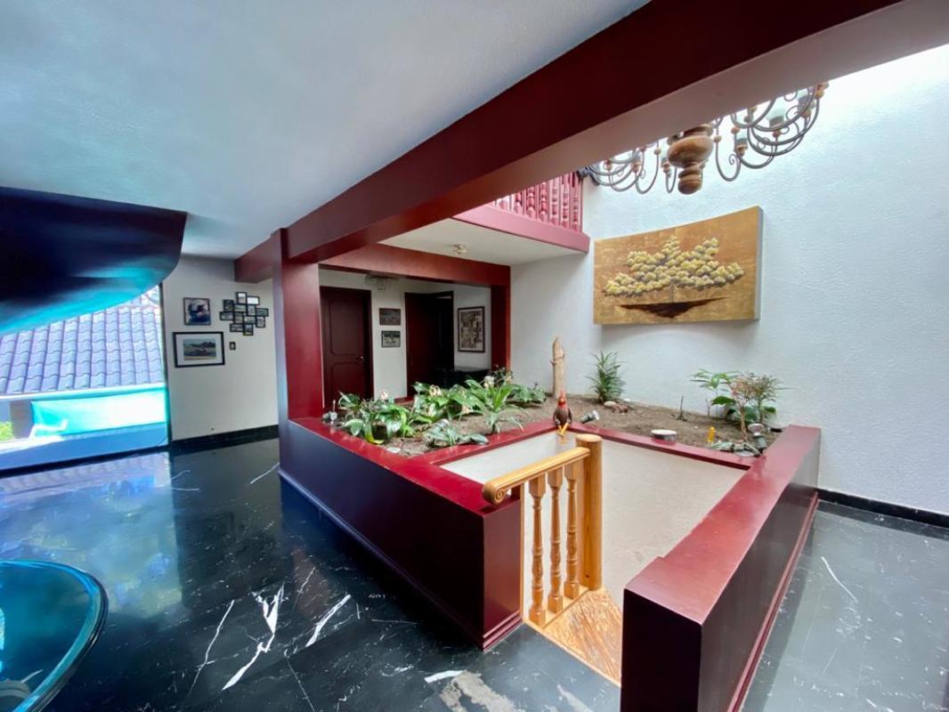 Castillo de Windsor, Atizapán de Zaragoza, Estado de México, 52938, Mexico, 4 Bedrooms Bedrooms, ,3 BathroomsBathrooms,Residential,For Sale,Castillo de Windsor,1625112